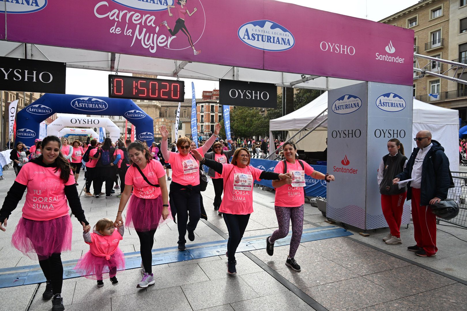 Todas las fotos de la Carrera de la Mujer de Zaragoza 2023. 0128