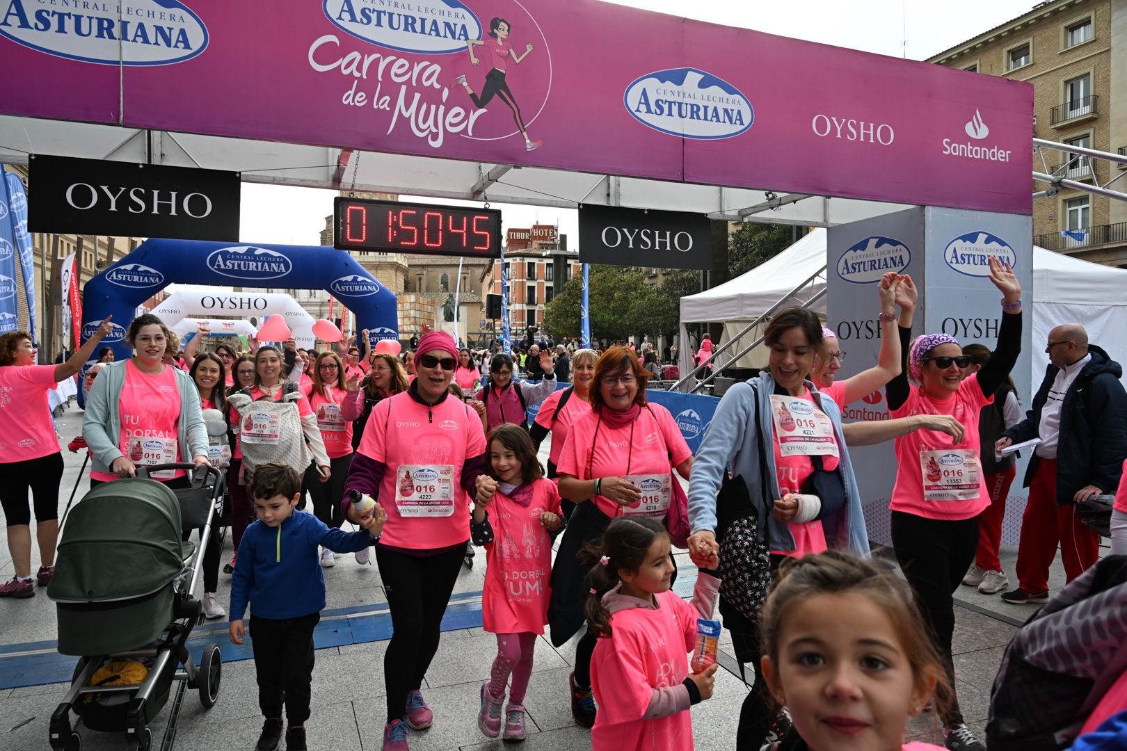 Todas las fotos de la Carrera de la Mujer de Zaragoza 2023. 0155