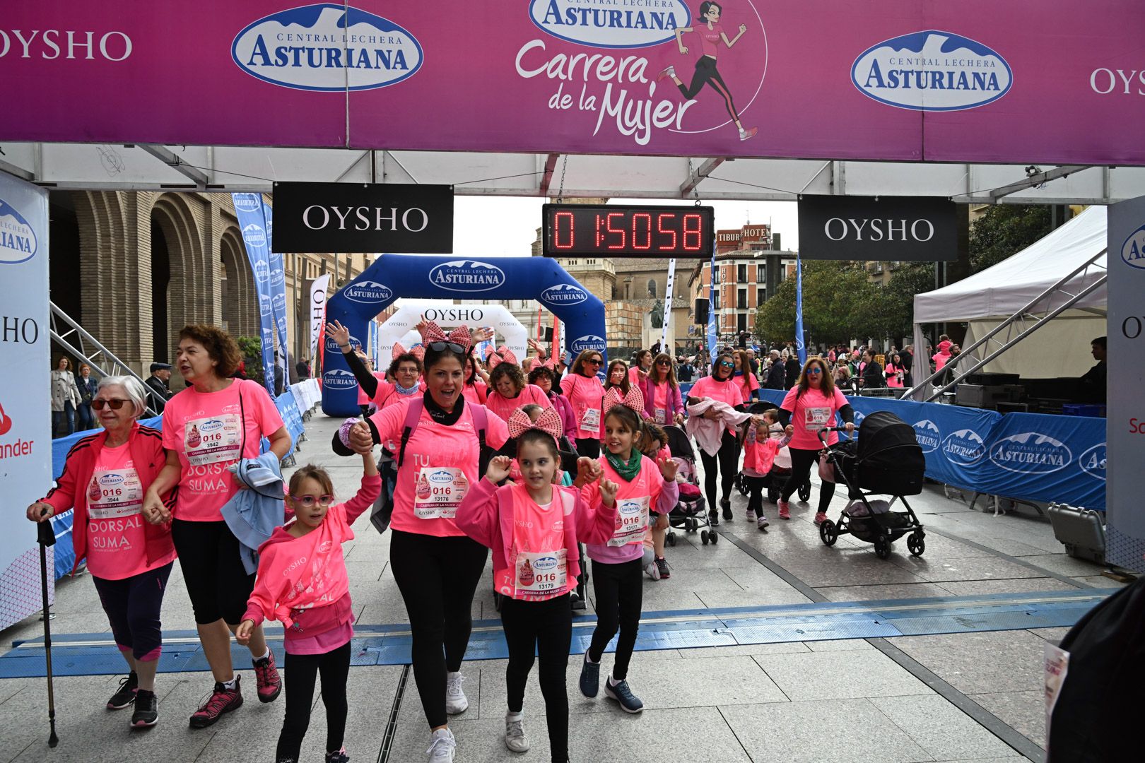 Todas las fotos de la Carrera de la Mujer de Zaragoza 2023. 0170