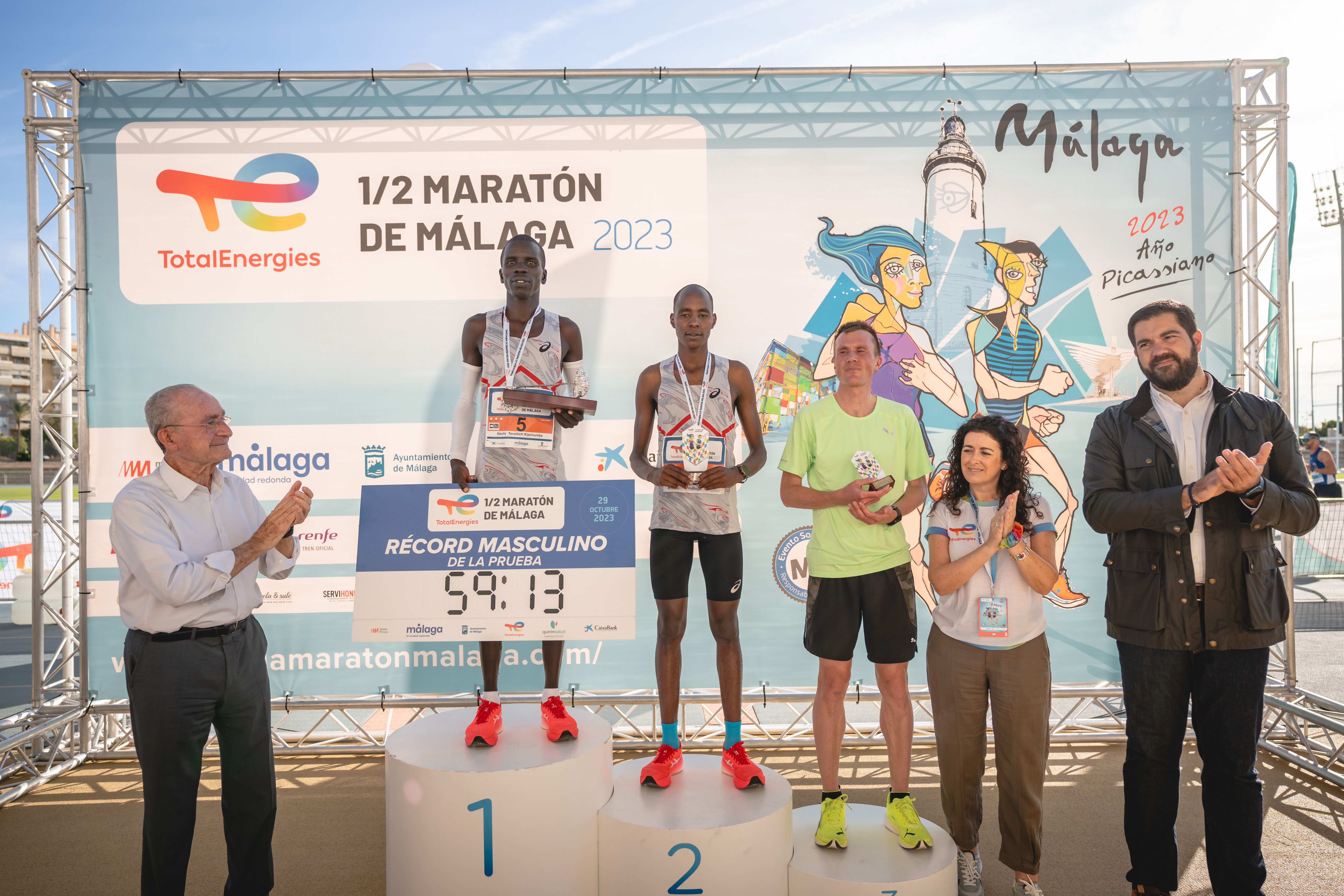Las mejores fotos del TotalEnergies Medio Maratón de Málaga. A7408985