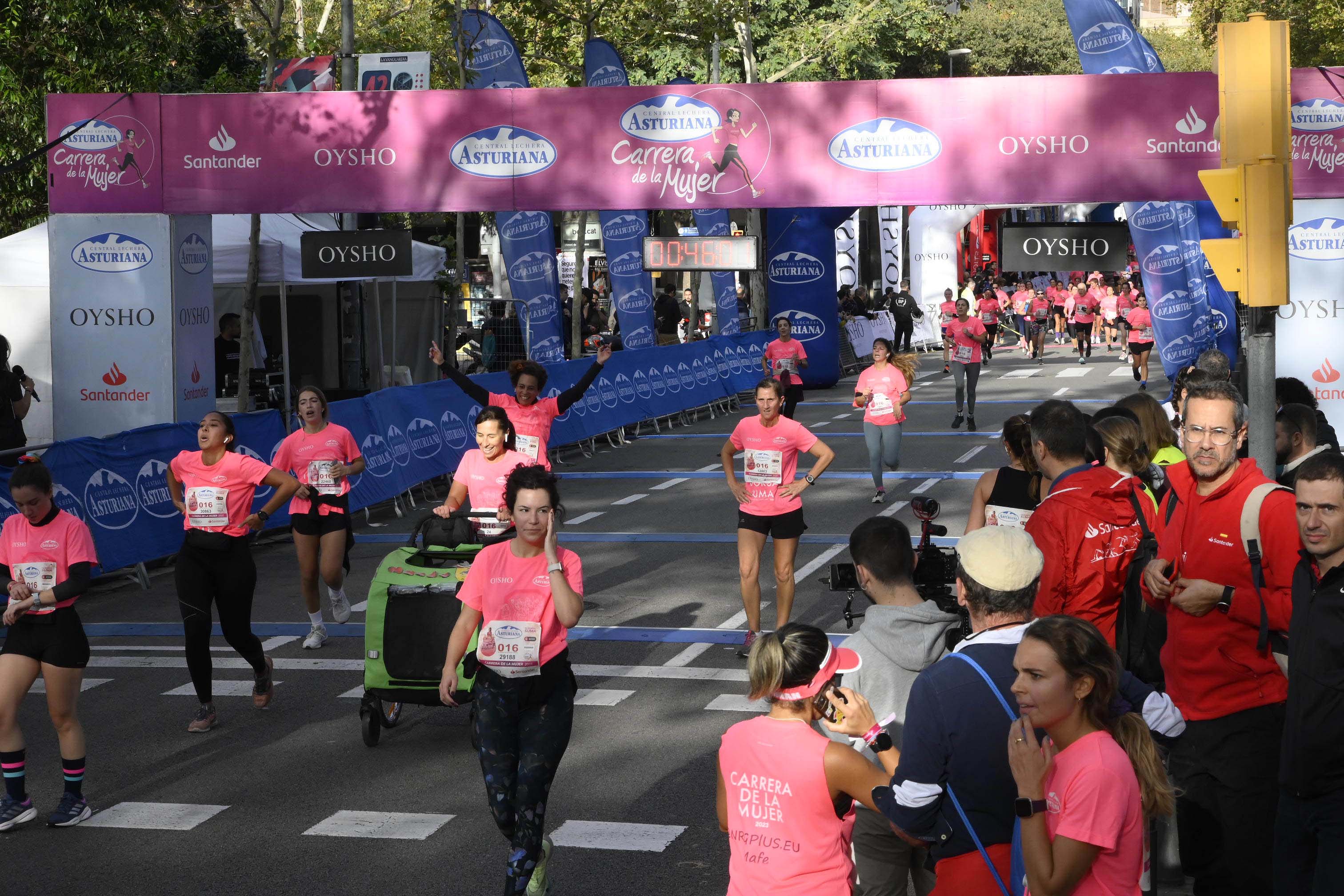 Las mejores fotos de la Carrera de la Mujer de Barcelona 2023. 4457