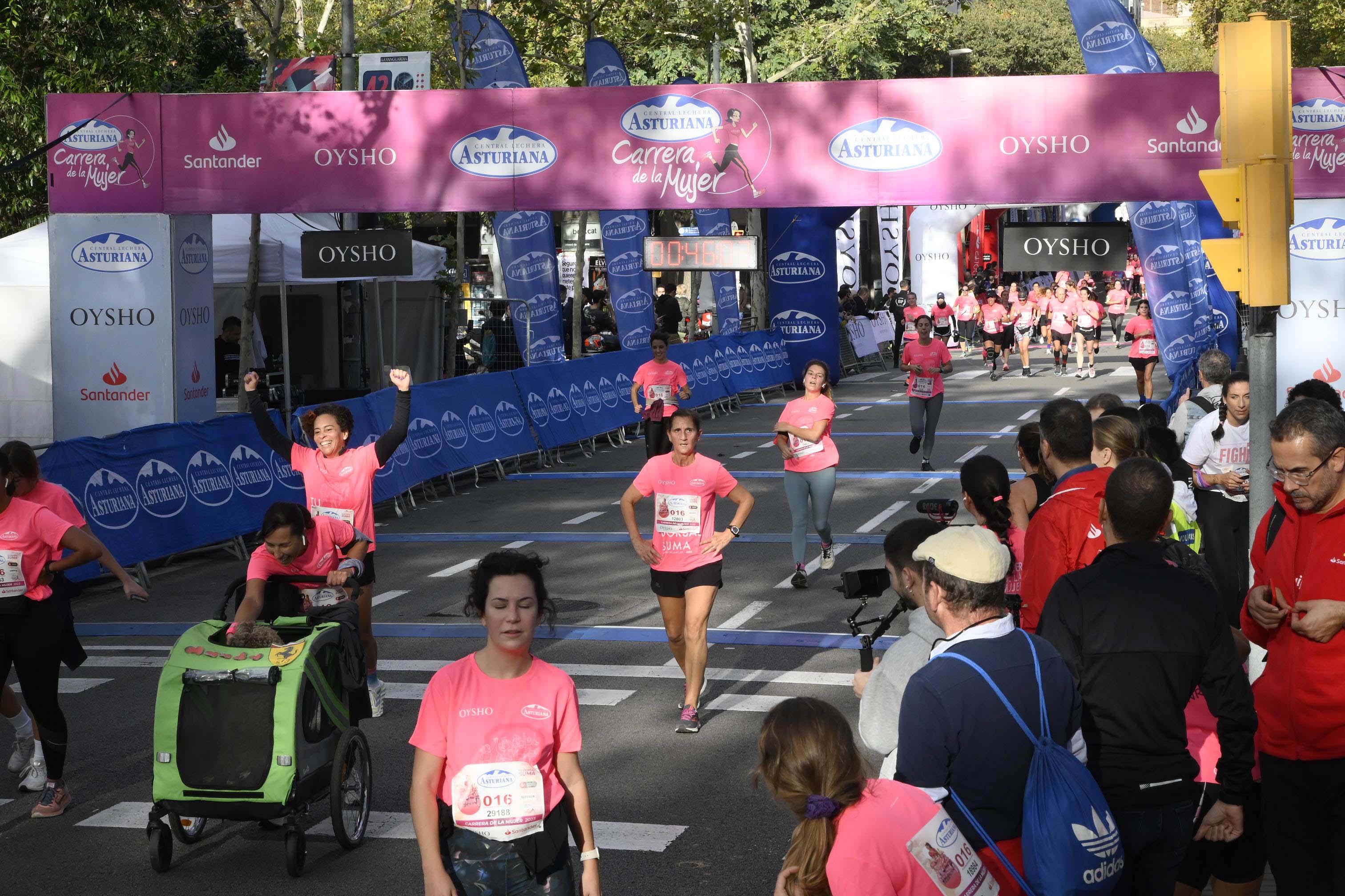 Las mejores fotos de la Carrera de la Mujer de Barcelona 2023. 4458
