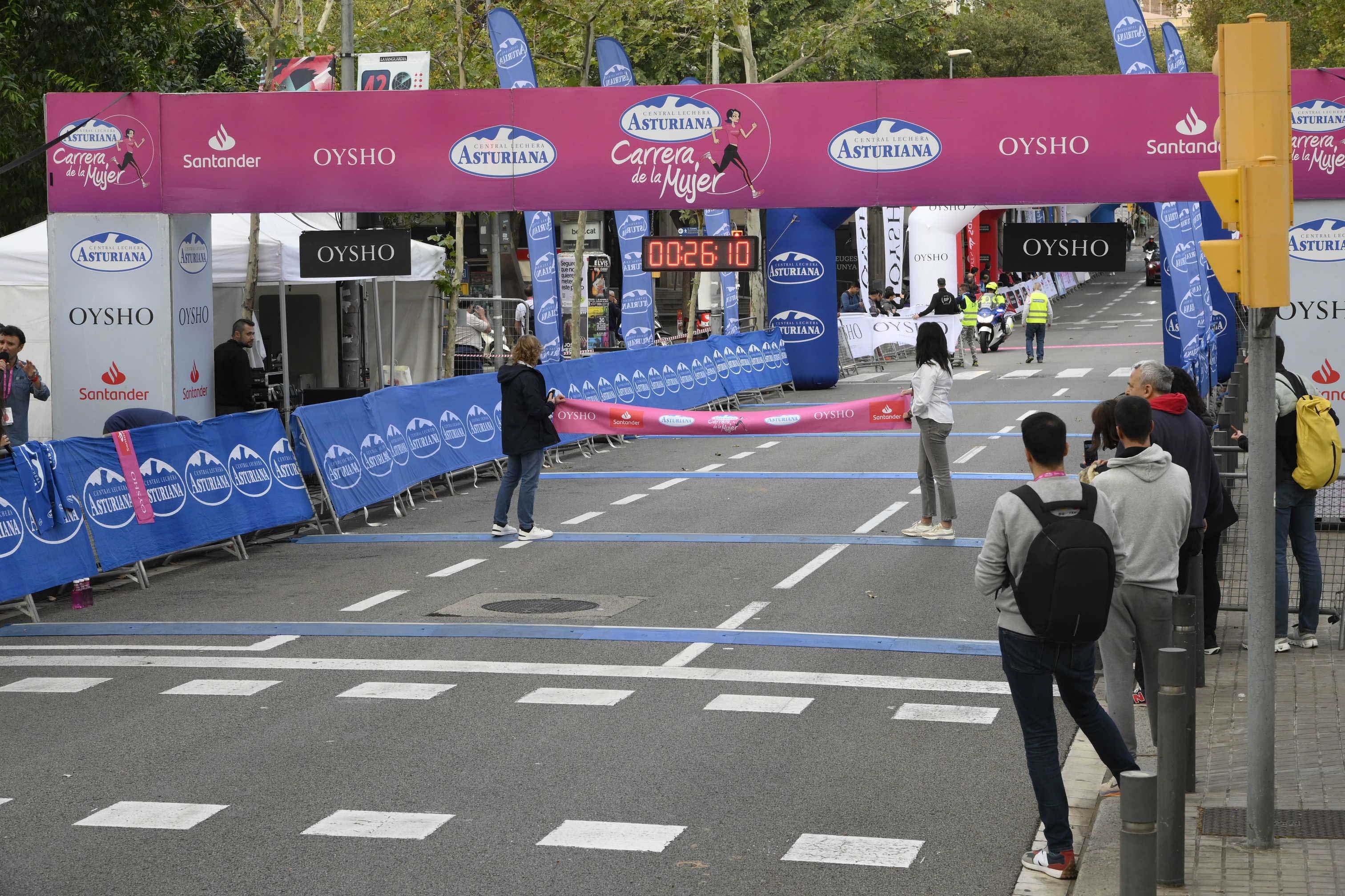 Las mejores fotos de la Carrera de la Mujer de Barcelona 2023. 3905