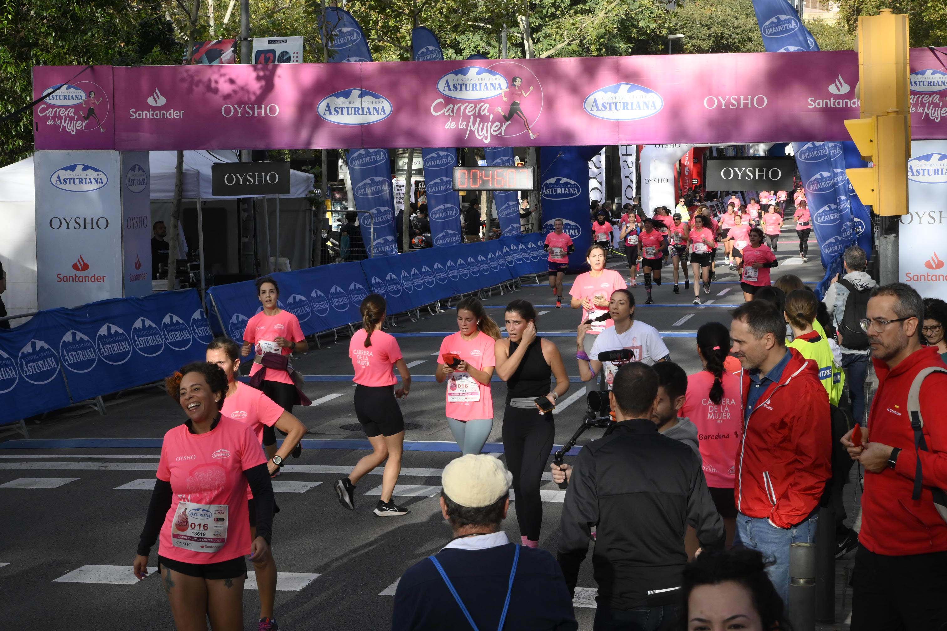 Las mejores fotos de la Carrera de la Mujer de Barcelona 2023. 4460