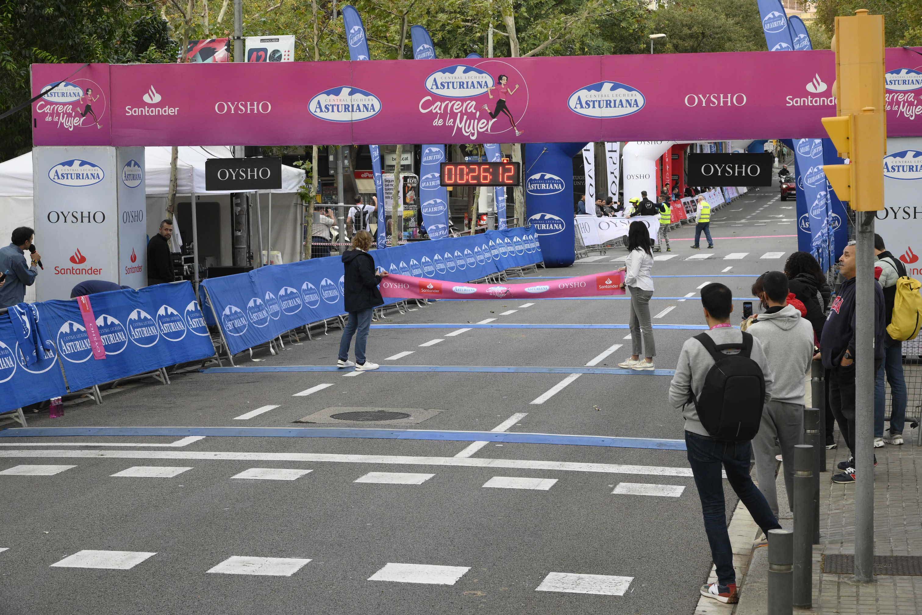 Las mejores fotos de la Carrera de la Mujer de Barcelona 2023. 3906
