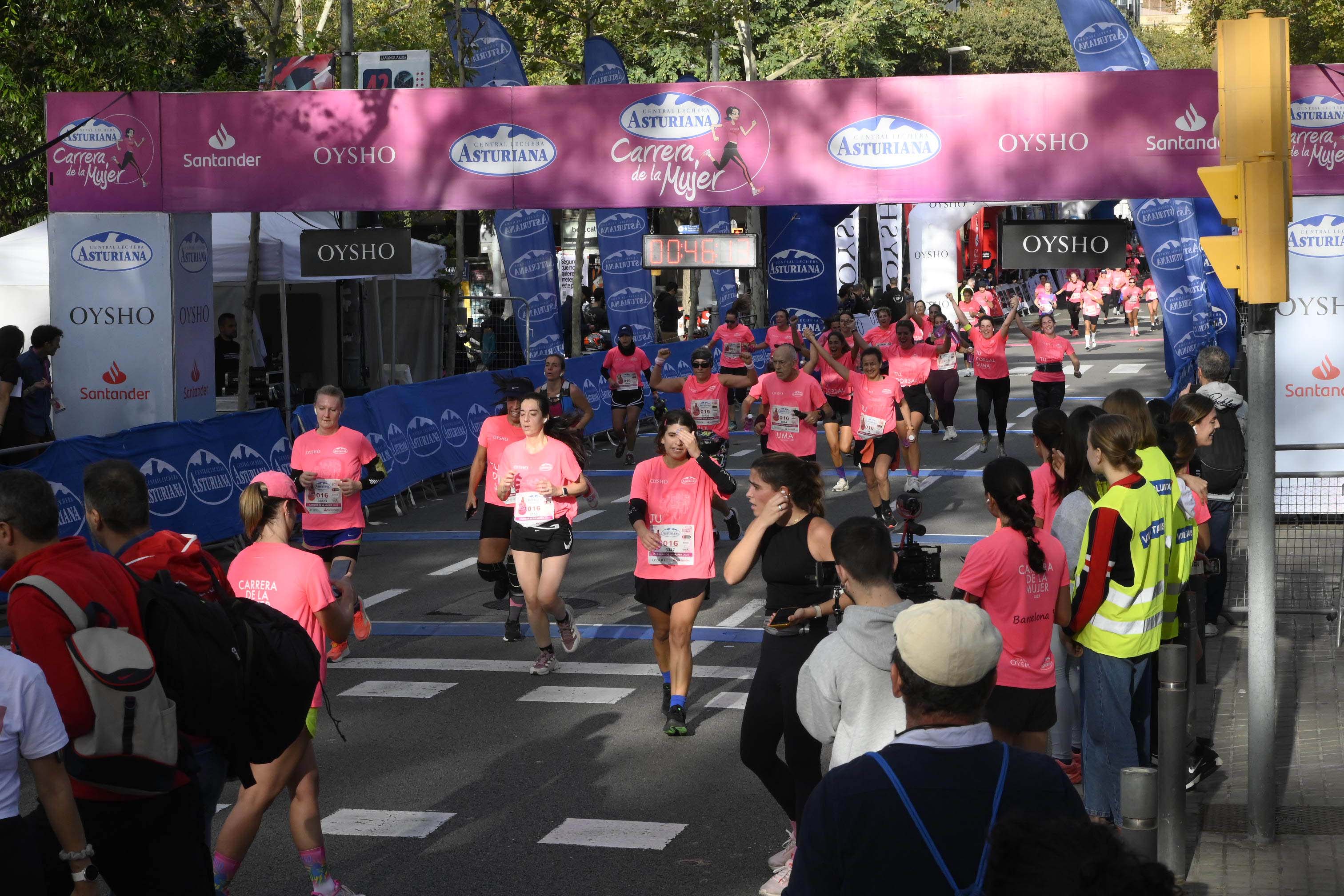 Las mejores fotos de la Carrera de la Mujer de Barcelona 2023. 4463