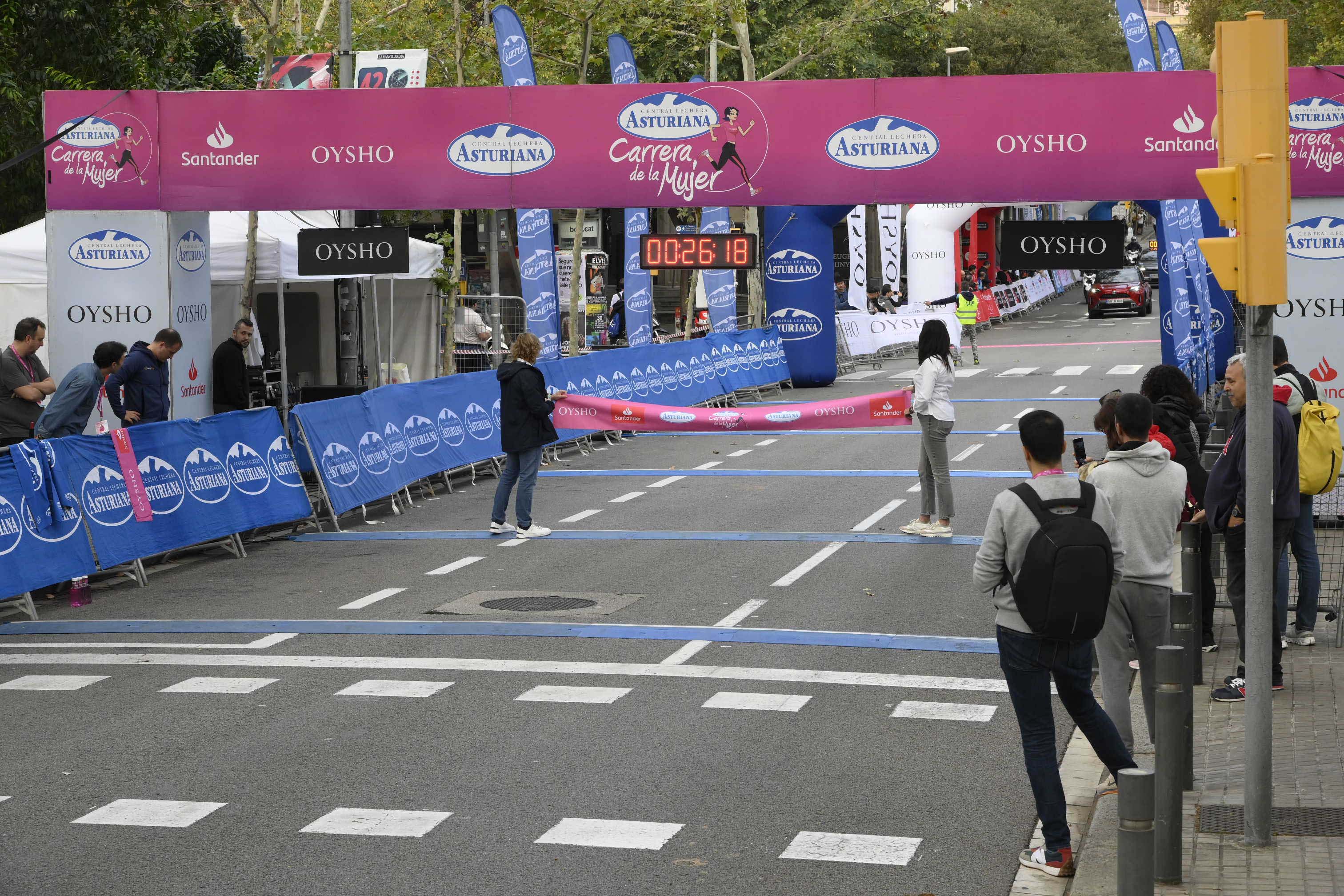 Las mejores fotos de la Carrera de la Mujer de Barcelona 2023. 3909