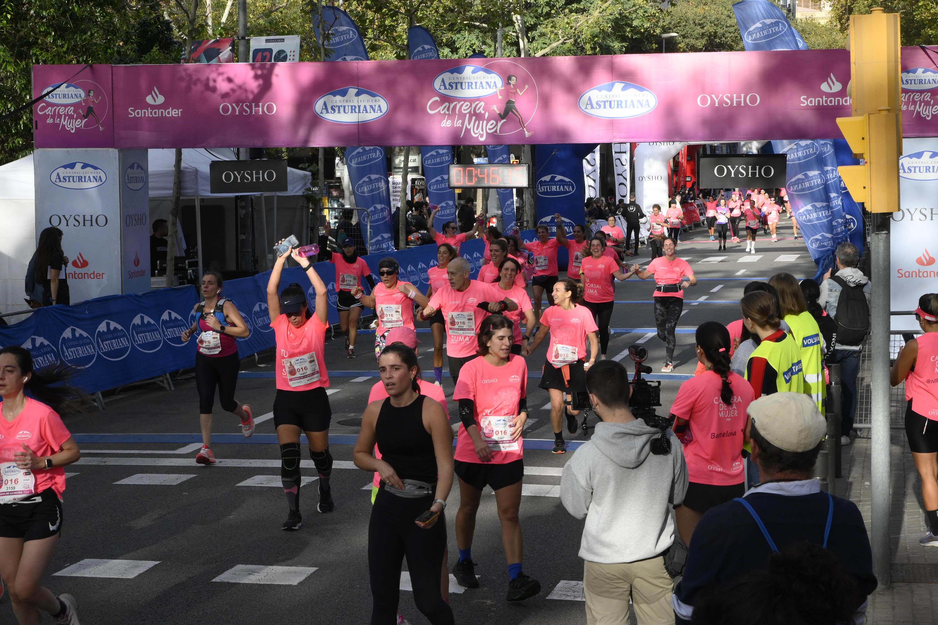 Las mejores fotos de la Carrera de la Mujer de Barcelona 2023. 4464