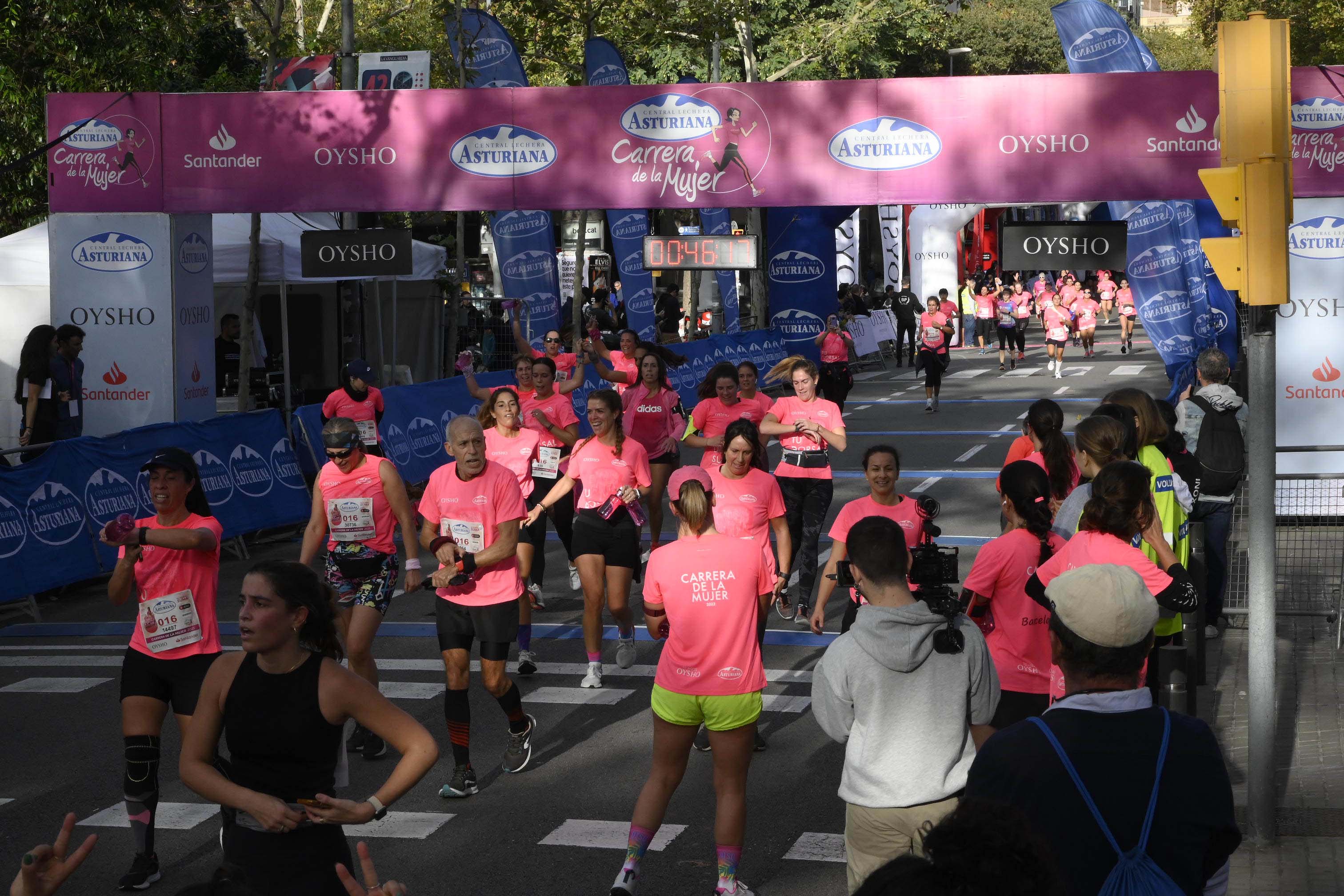 Las mejores fotos de la Carrera de la Mujer de Barcelona 2023. 4465