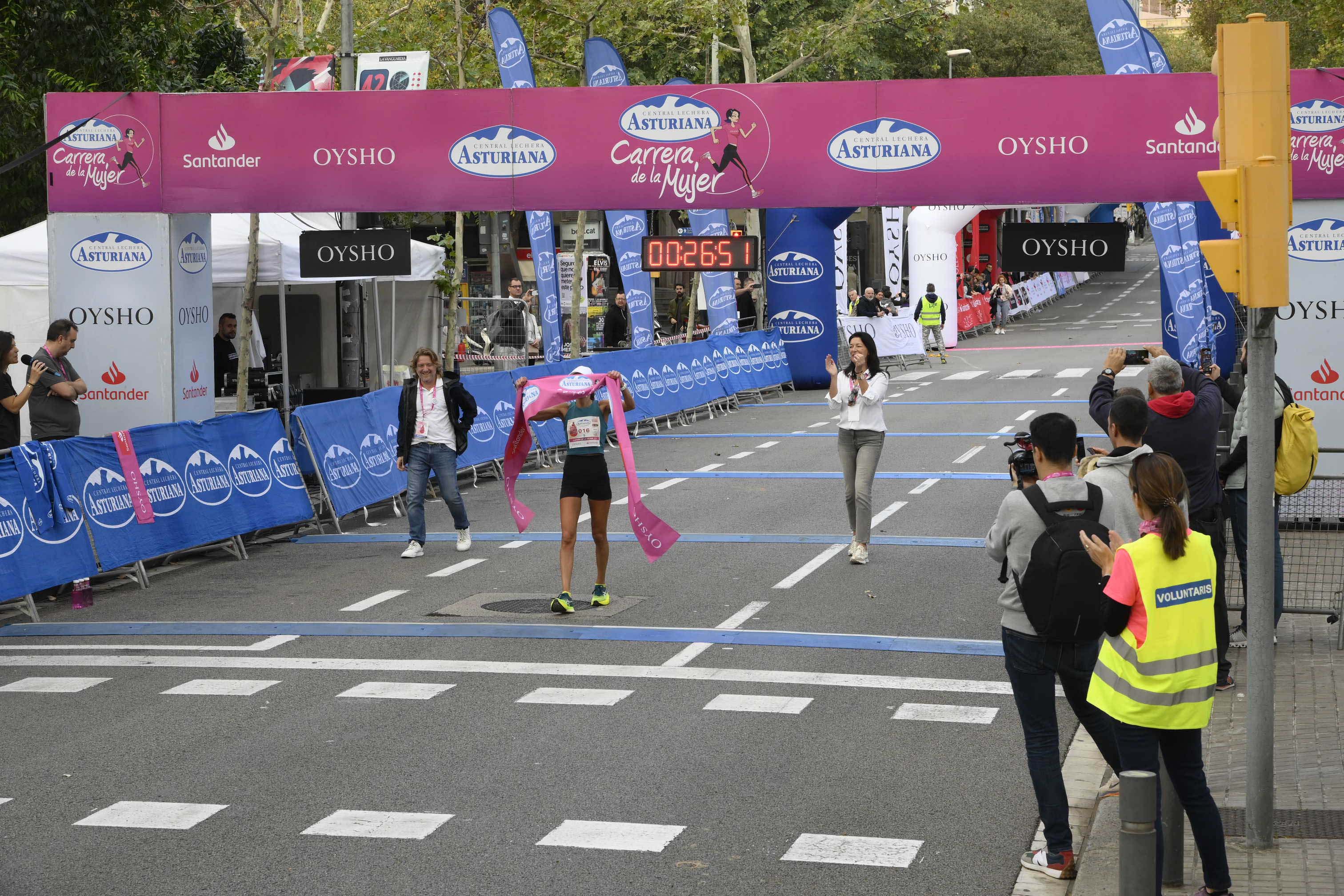 Las mejores fotos de la Carrera de la Mujer de Barcelona 2023. 3915