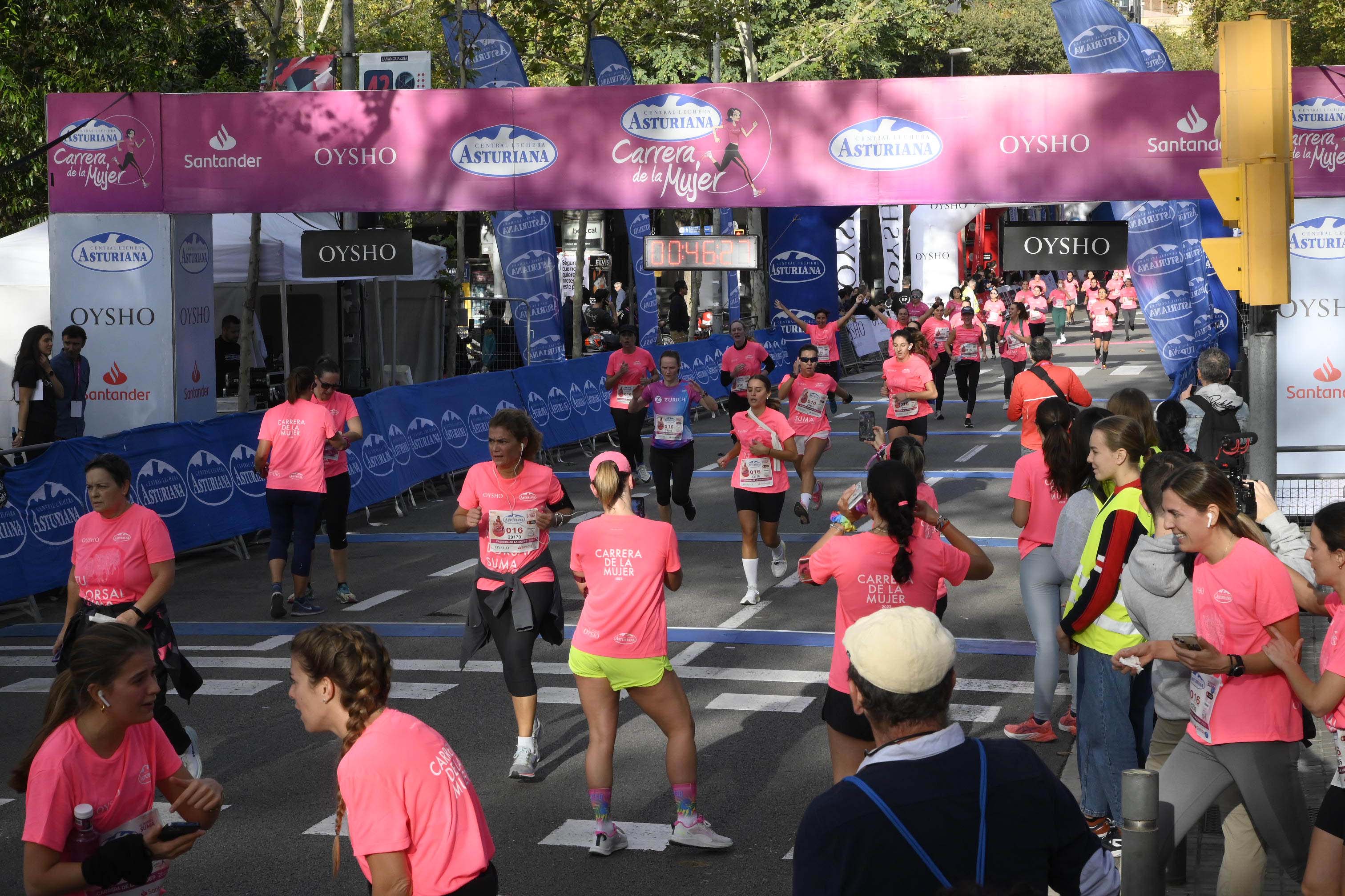 Las mejores fotos de la Carrera de la Mujer de Barcelona 2023. 4470