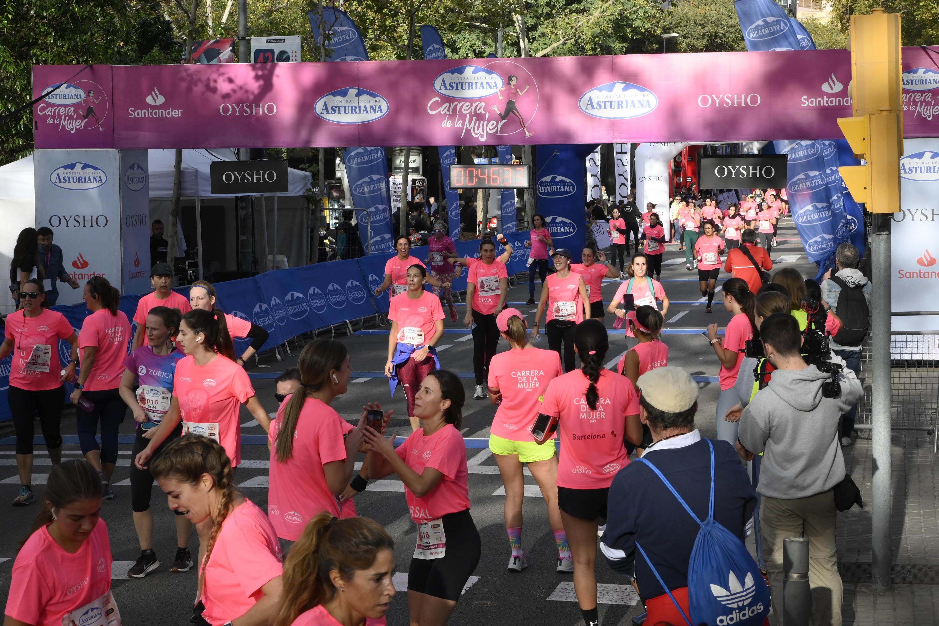 Las mejores fotos de la Carrera de la Mujer de Barcelona 2023. 4473
