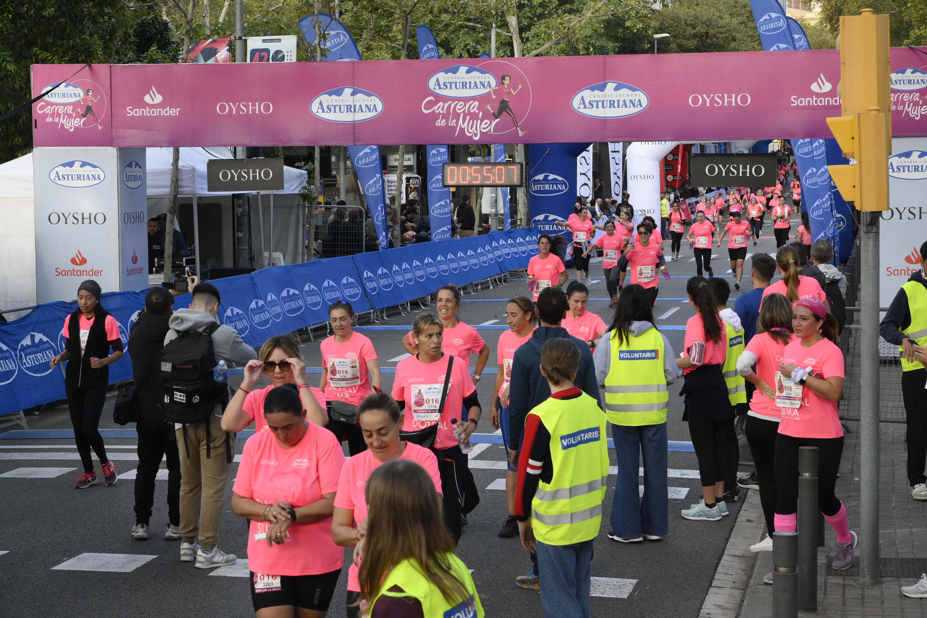 Las mejores fotos de la Carrera de la Mujer de Barcelona 2023. 4730
