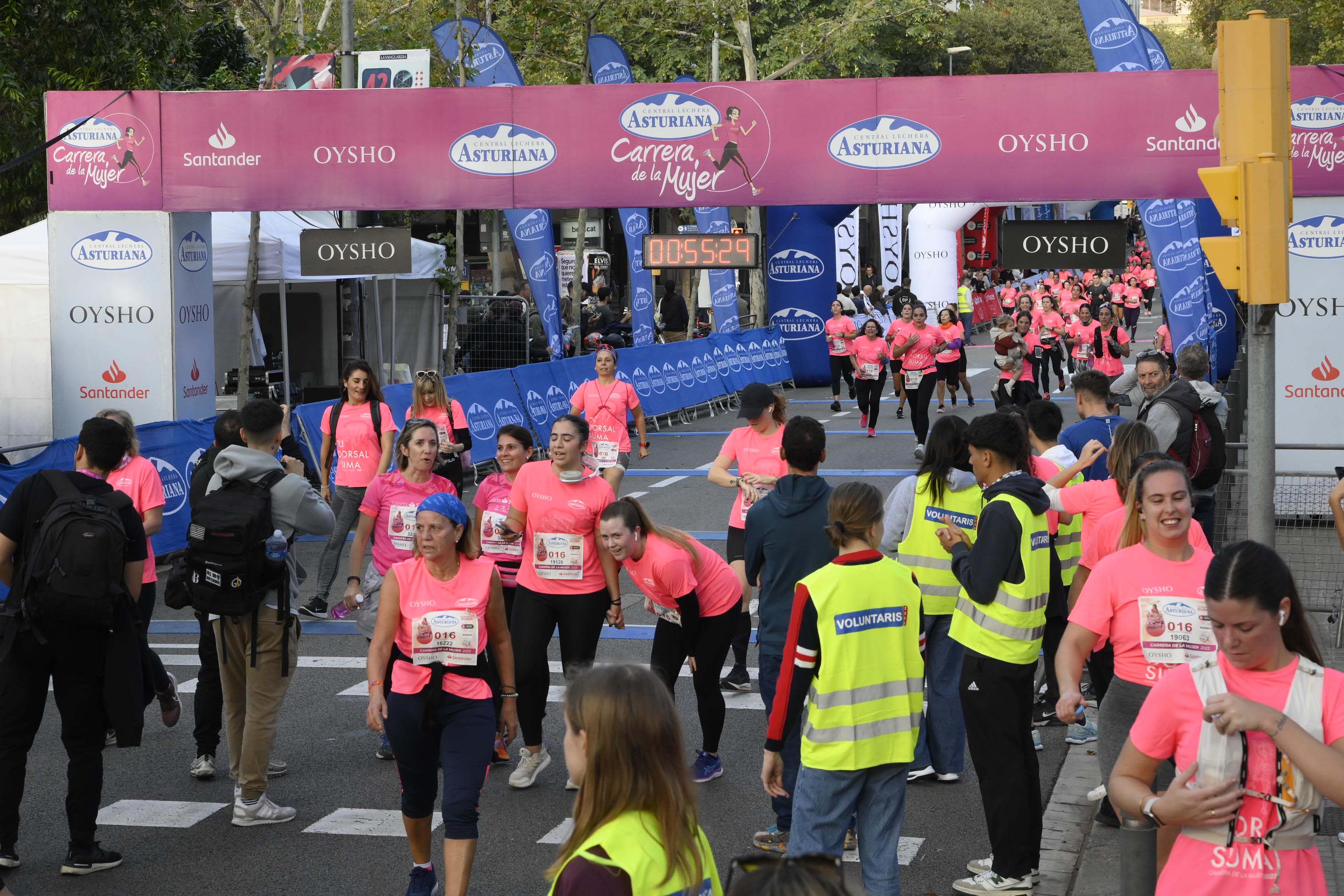 Las mejores fotos de la Carrera de la Mujer de Barcelona 2023. 4741