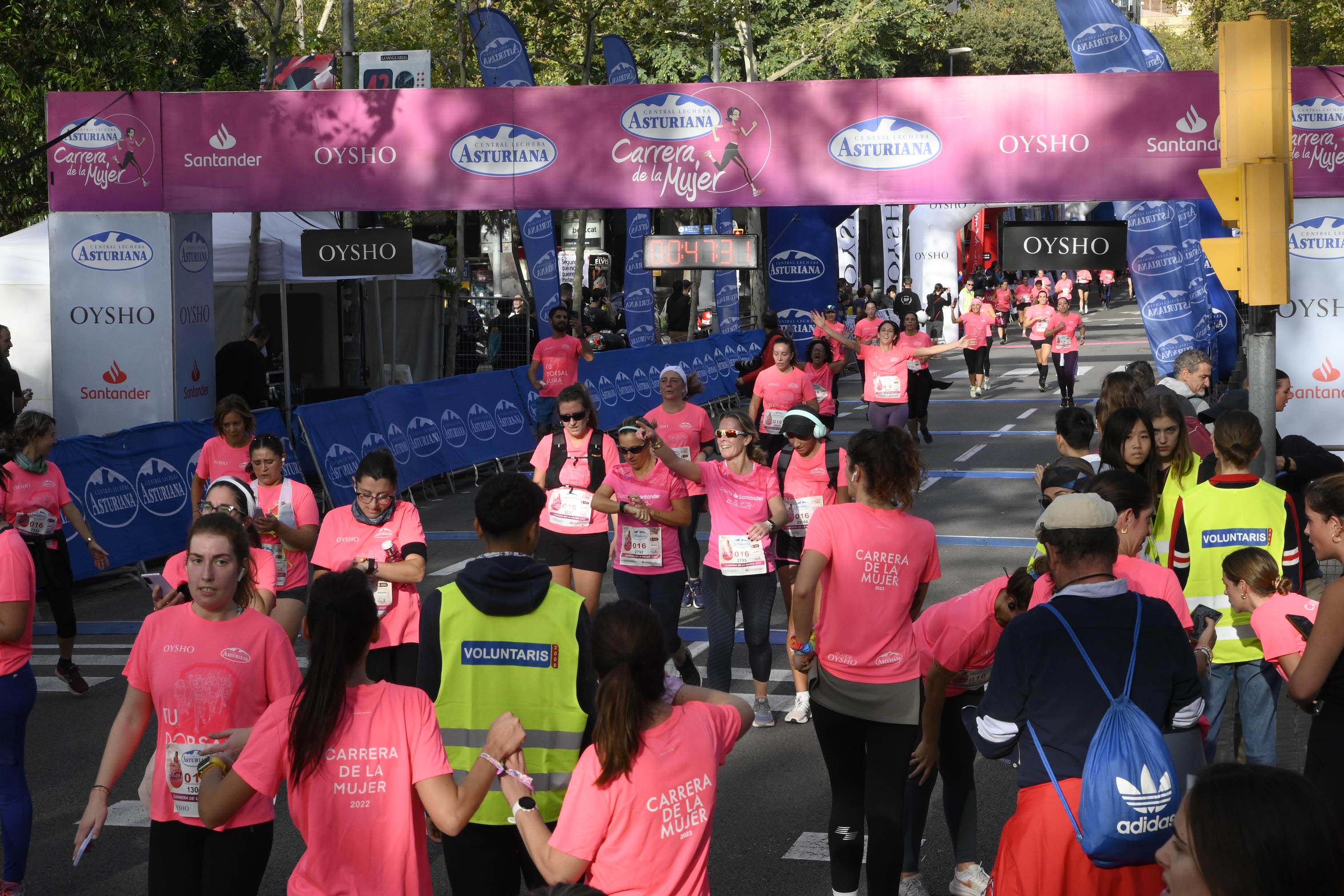 Las mejores fotos de la Carrera de la Mujer de Barcelona 2023. 4502