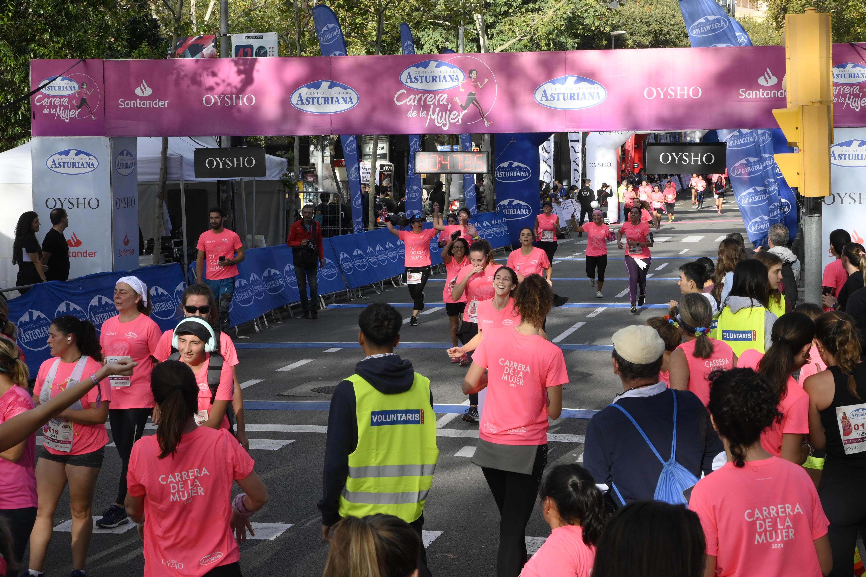 Las mejores fotos de la Carrera de la Mujer de Barcelona 2023. 4504
