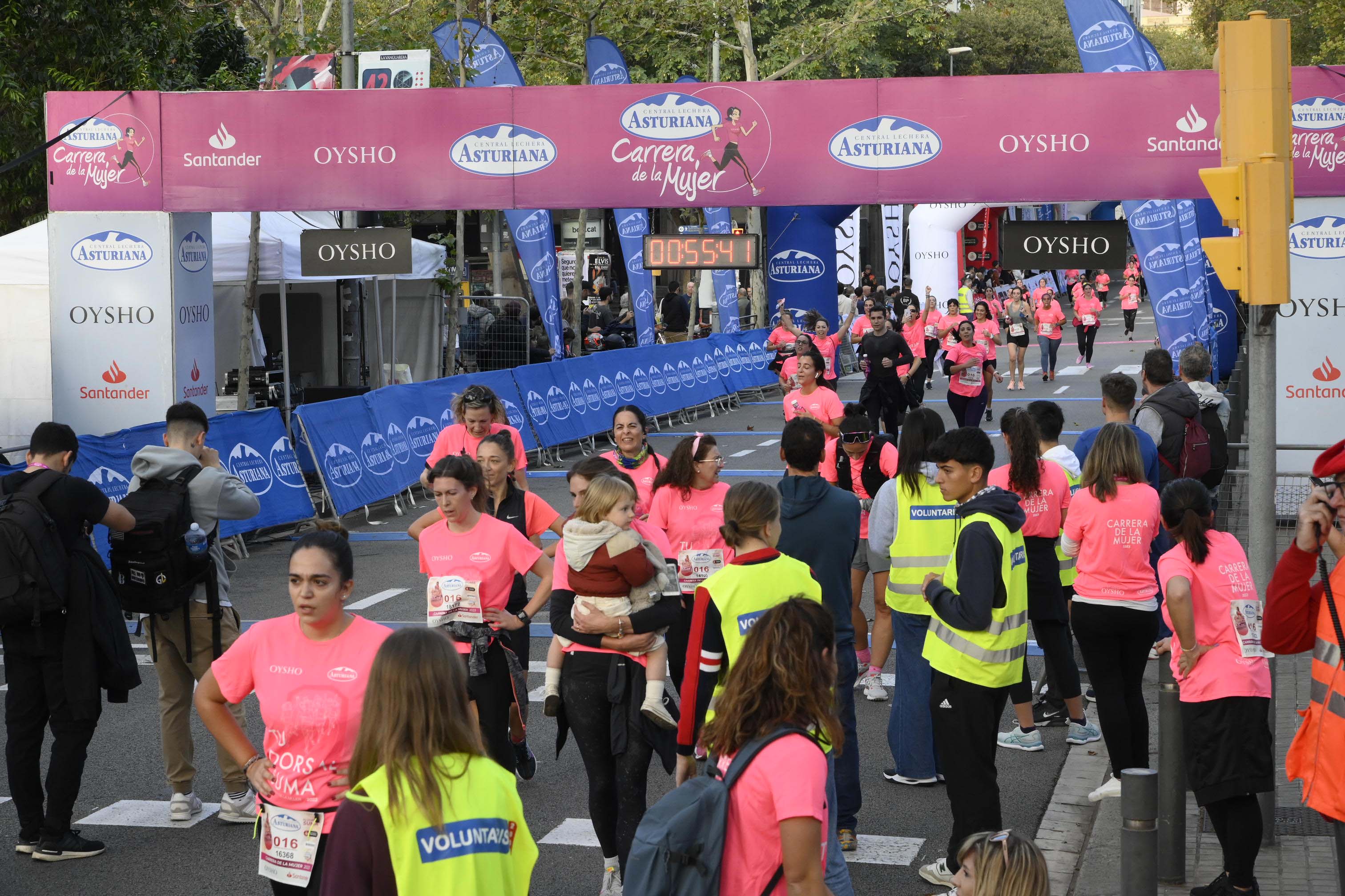 Las mejores fotos de la Carrera de la Mujer de Barcelona 2023. 4747