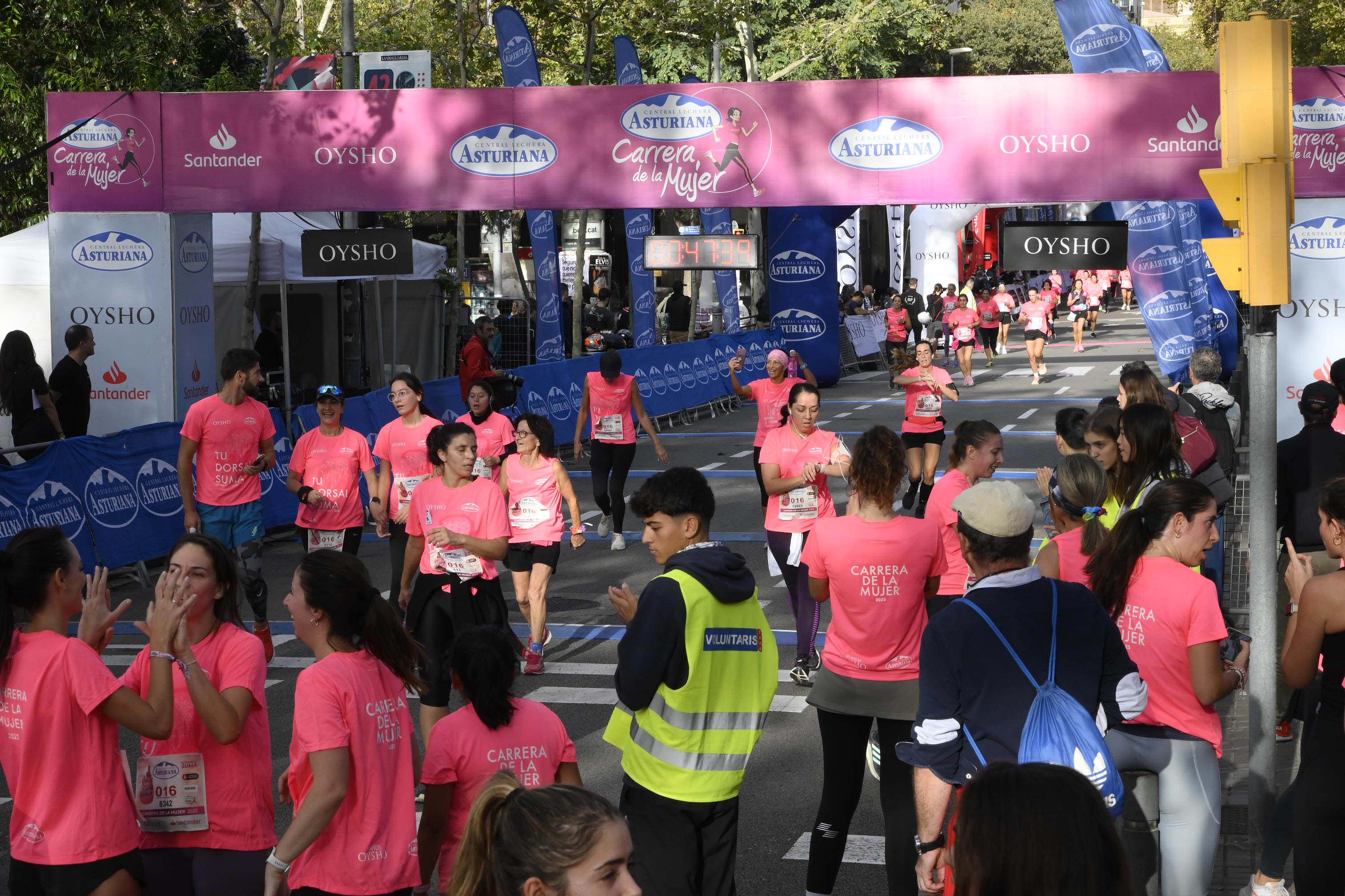 Las mejores fotos de la Carrera de la Mujer de Barcelona 2023. 4506