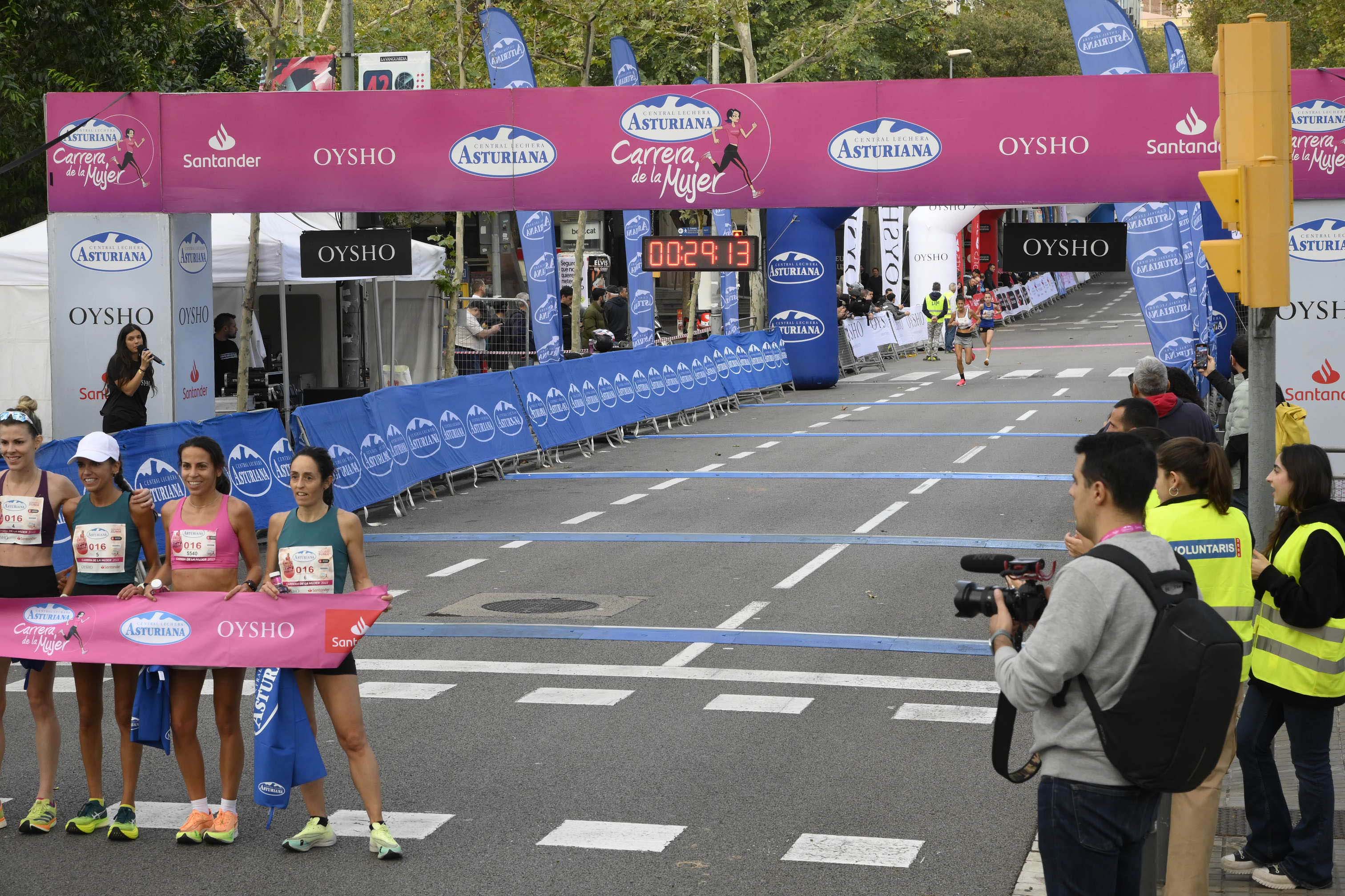 Las mejores fotos de la Carrera de la Mujer de Barcelona 2023. 3965
