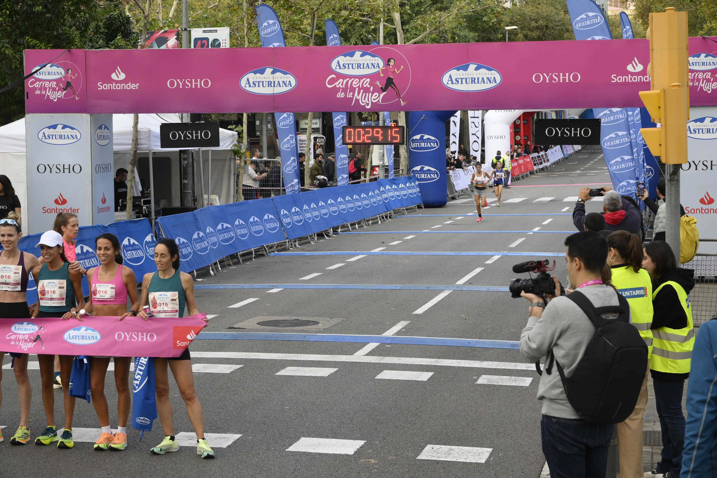 Las mejores fotos de la Carrera de la Mujer de Barcelona 2023. 3966