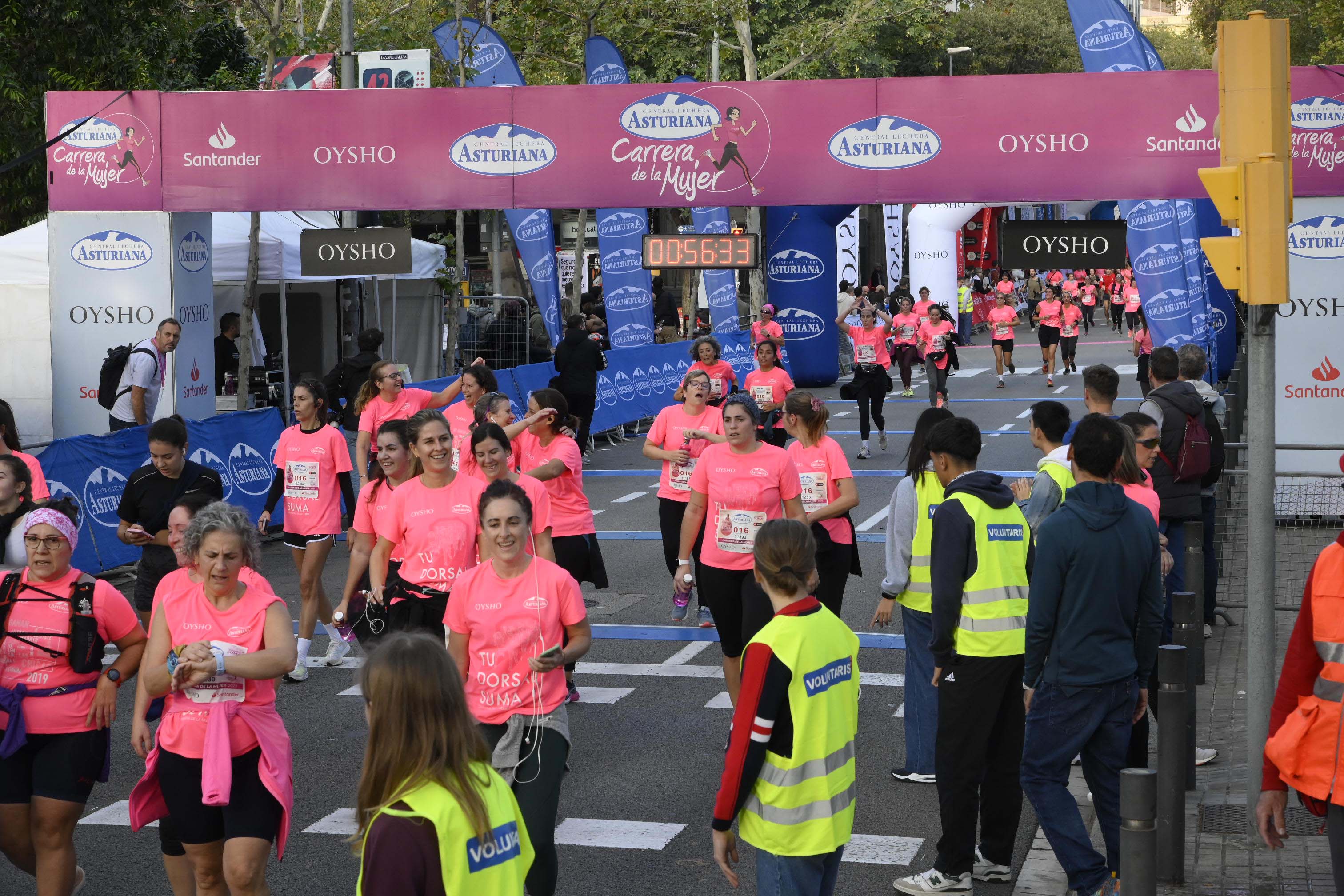 Las mejores fotos de la Carrera de la Mujer de Barcelona 2023. 4773