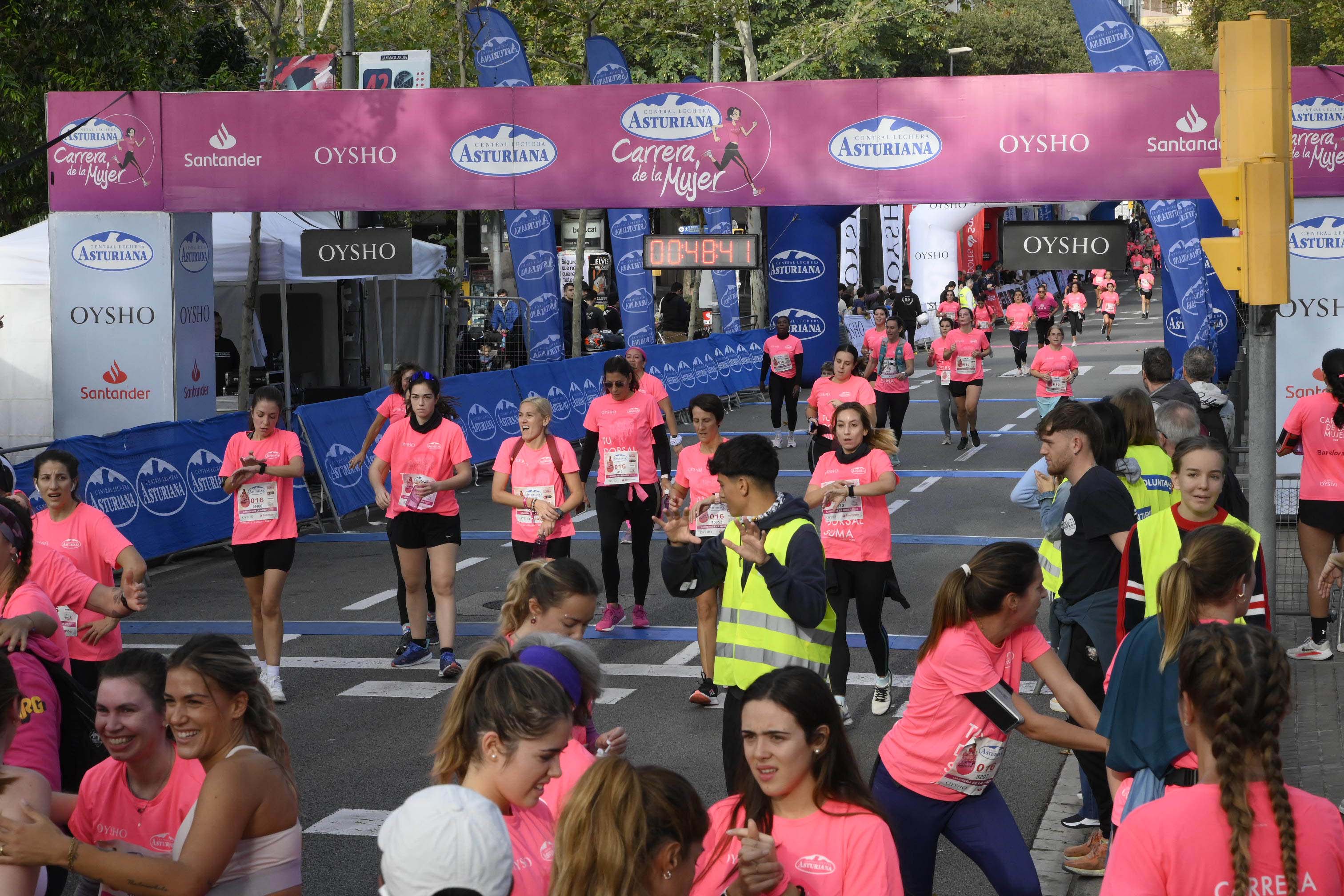 Las mejores fotos de la Carrera de la Mujer de Barcelona 2023. 4537