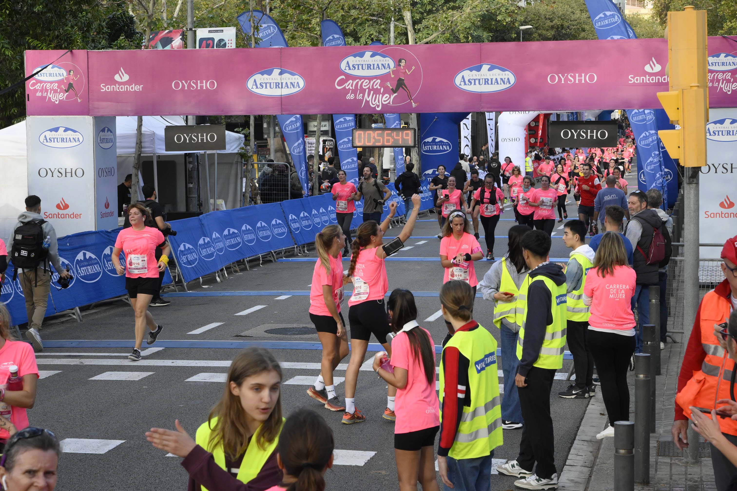 Las mejores fotos de la Carrera de la Mujer de Barcelona 2023. 4781
