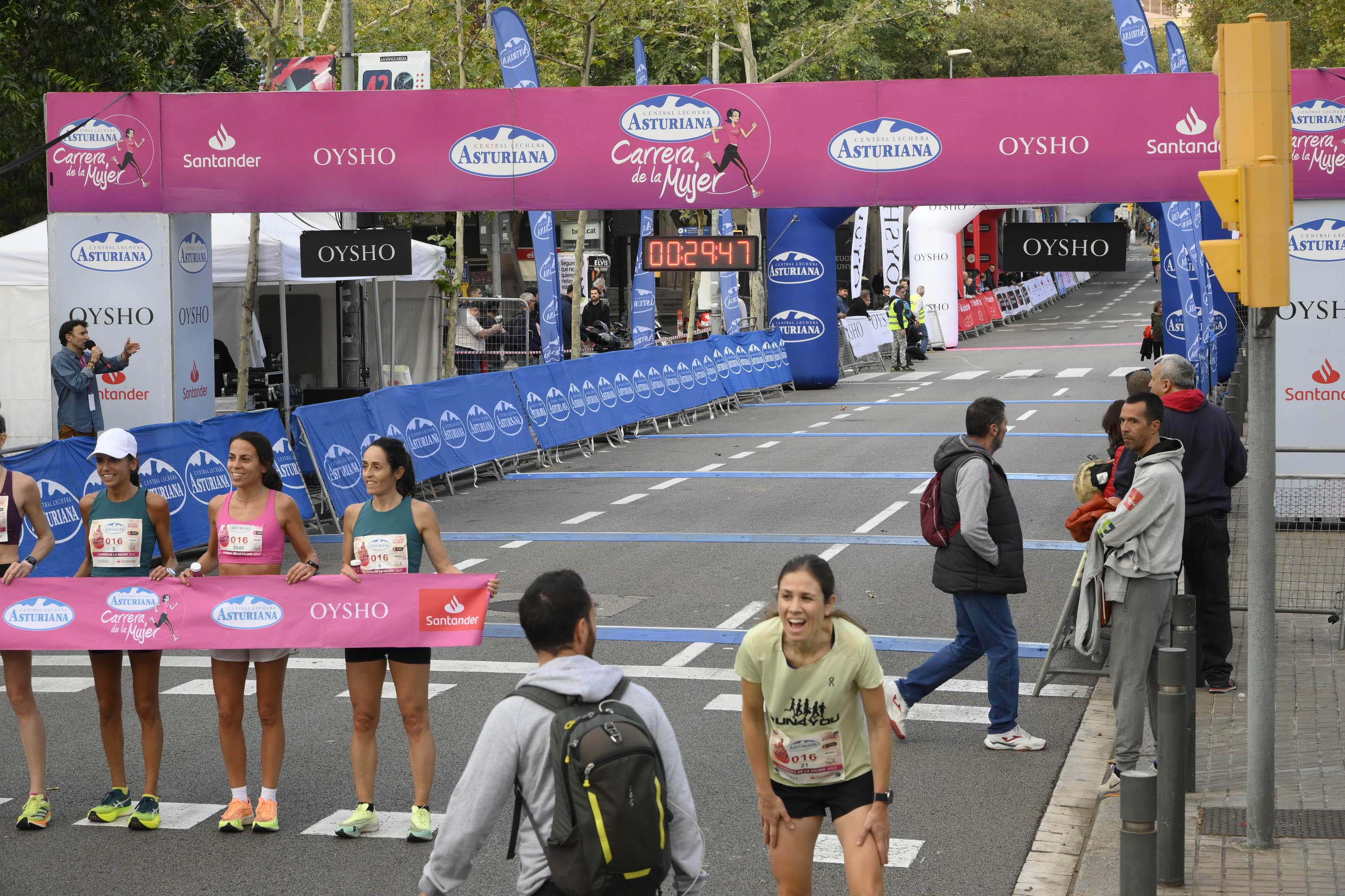 Las mejores fotos de la Carrera de la Mujer de Barcelona 2023. 3982