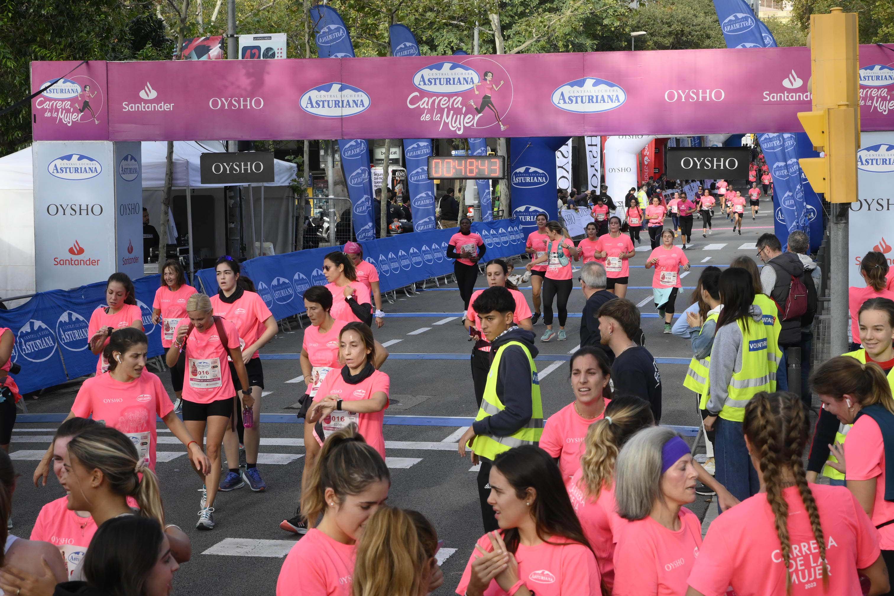 Las mejores fotos de la Carrera de la Mujer de Barcelona 2023. 4538