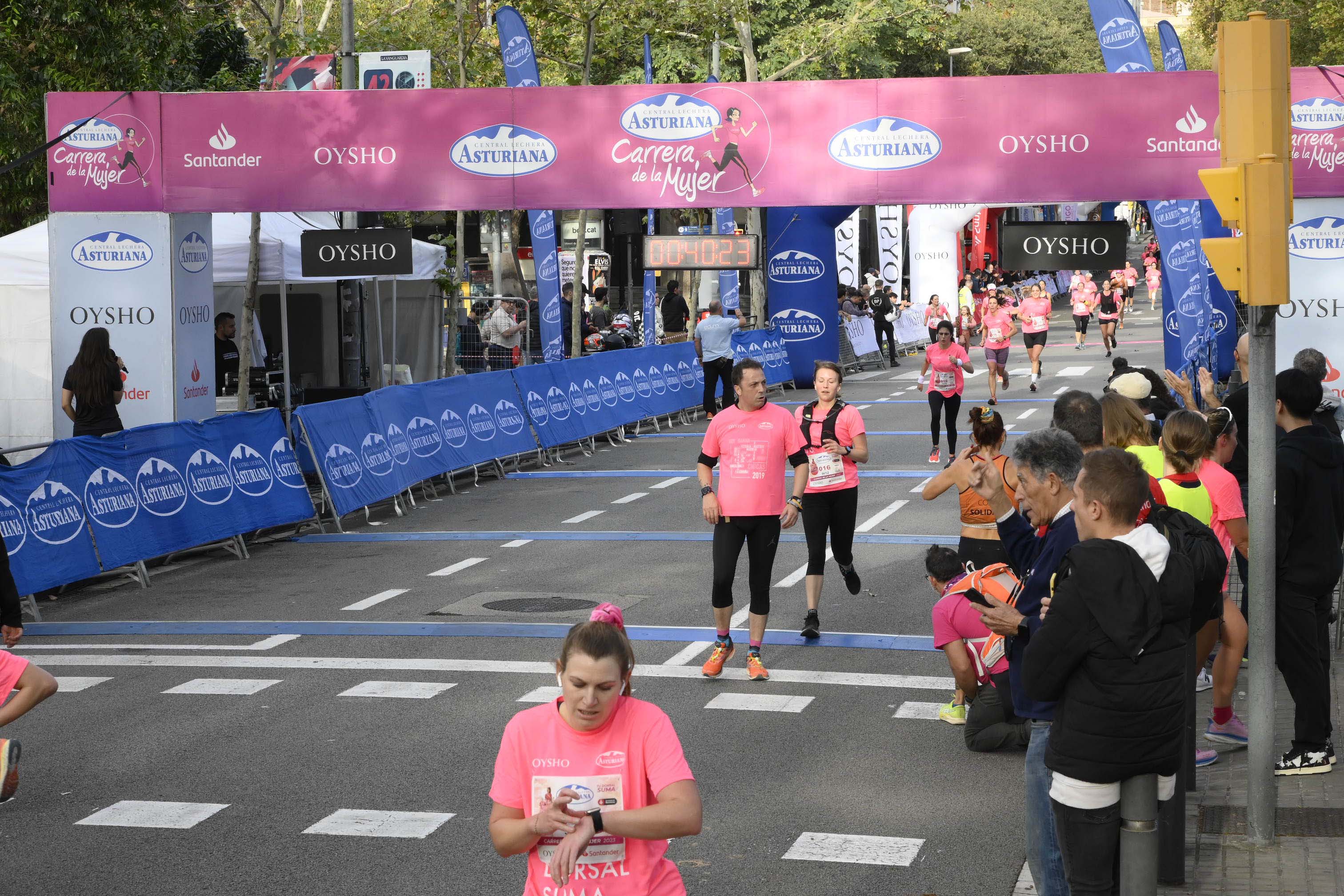 Las mejores fotos de la Carrera de la Mujer de Barcelona 2023. 4293