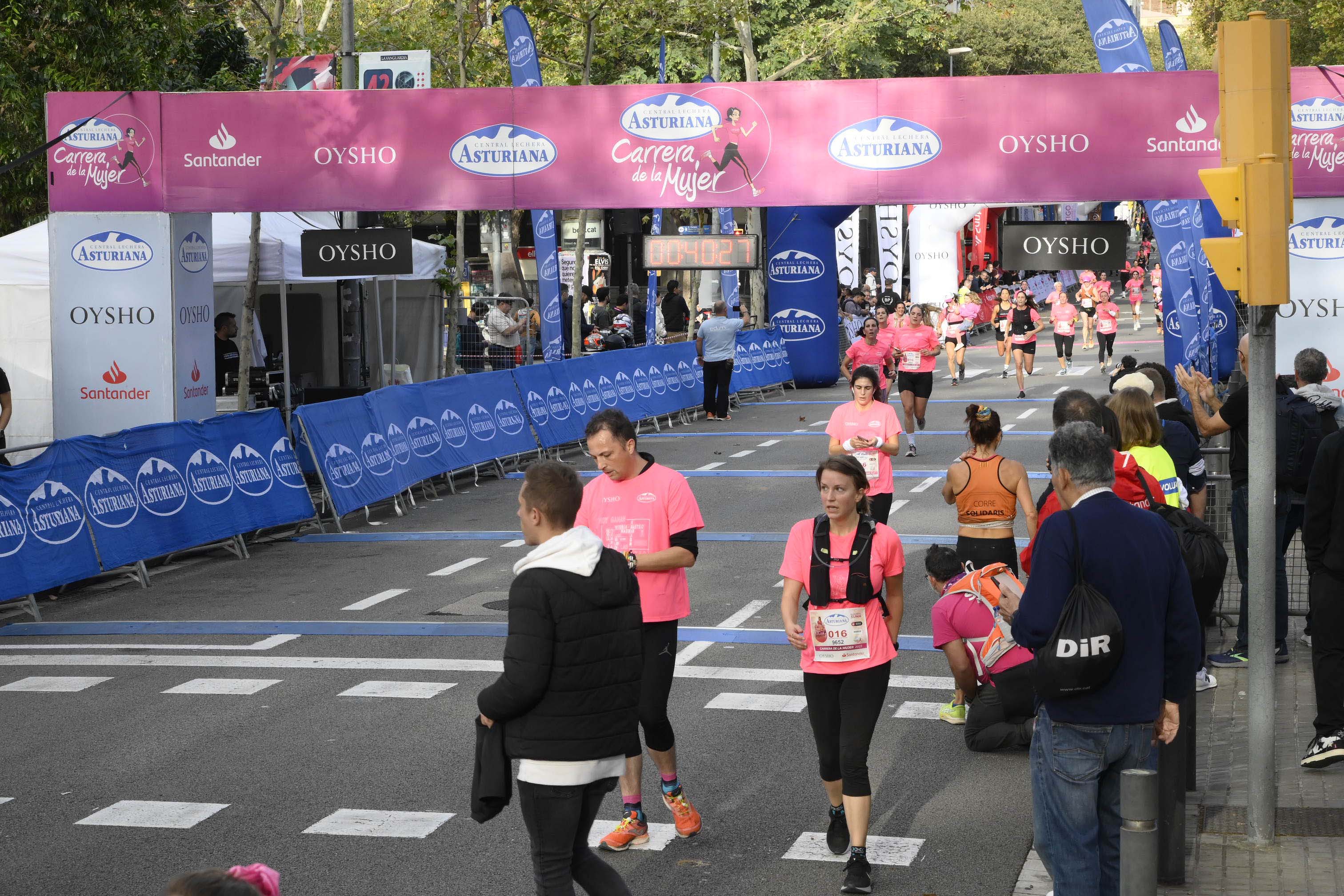 Las mejores fotos de la Carrera de la Mujer de Barcelona 2023. 4295
