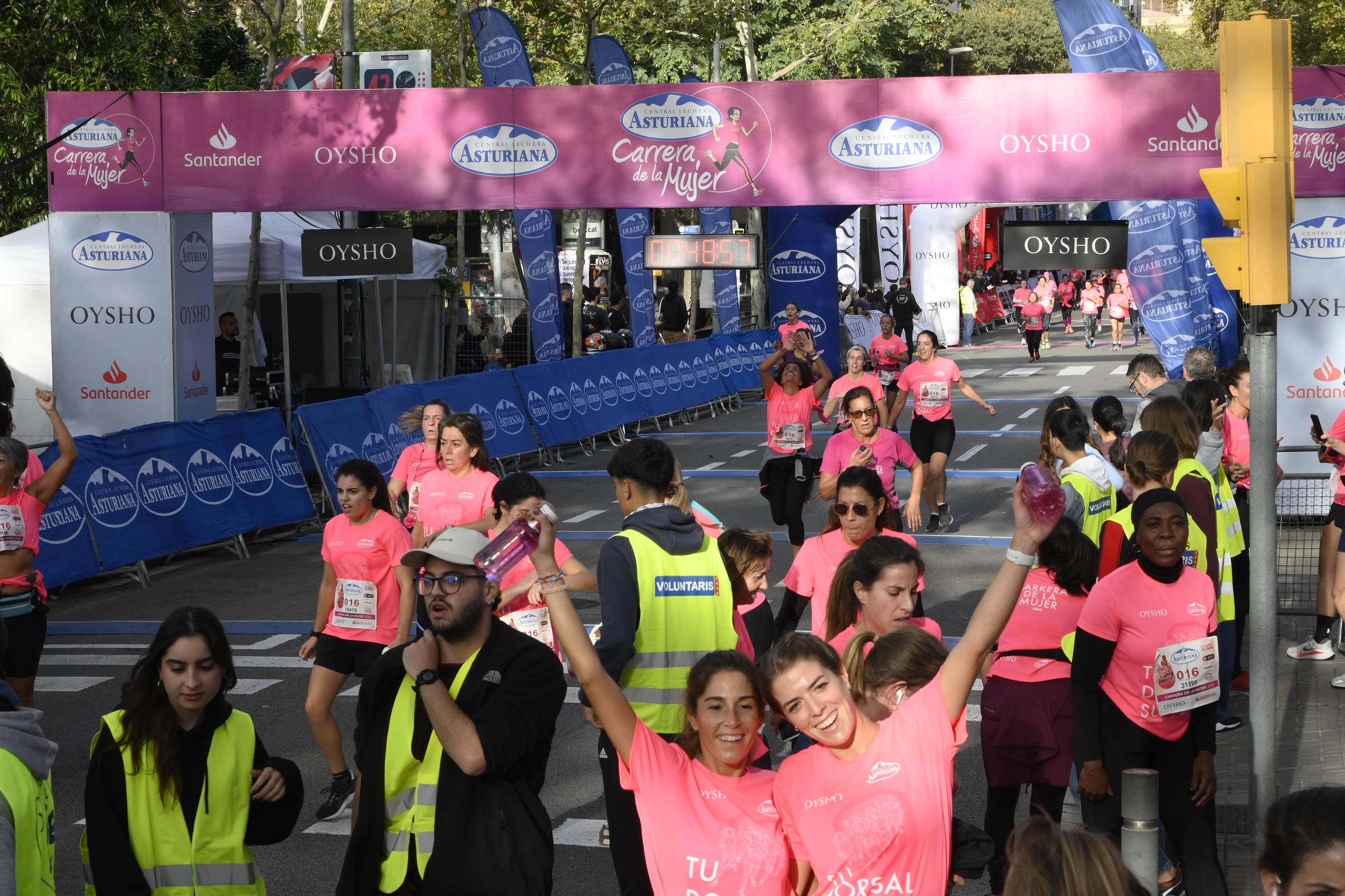 Las mejores fotos de la Carrera de la Mujer de Barcelona 2023. 4545