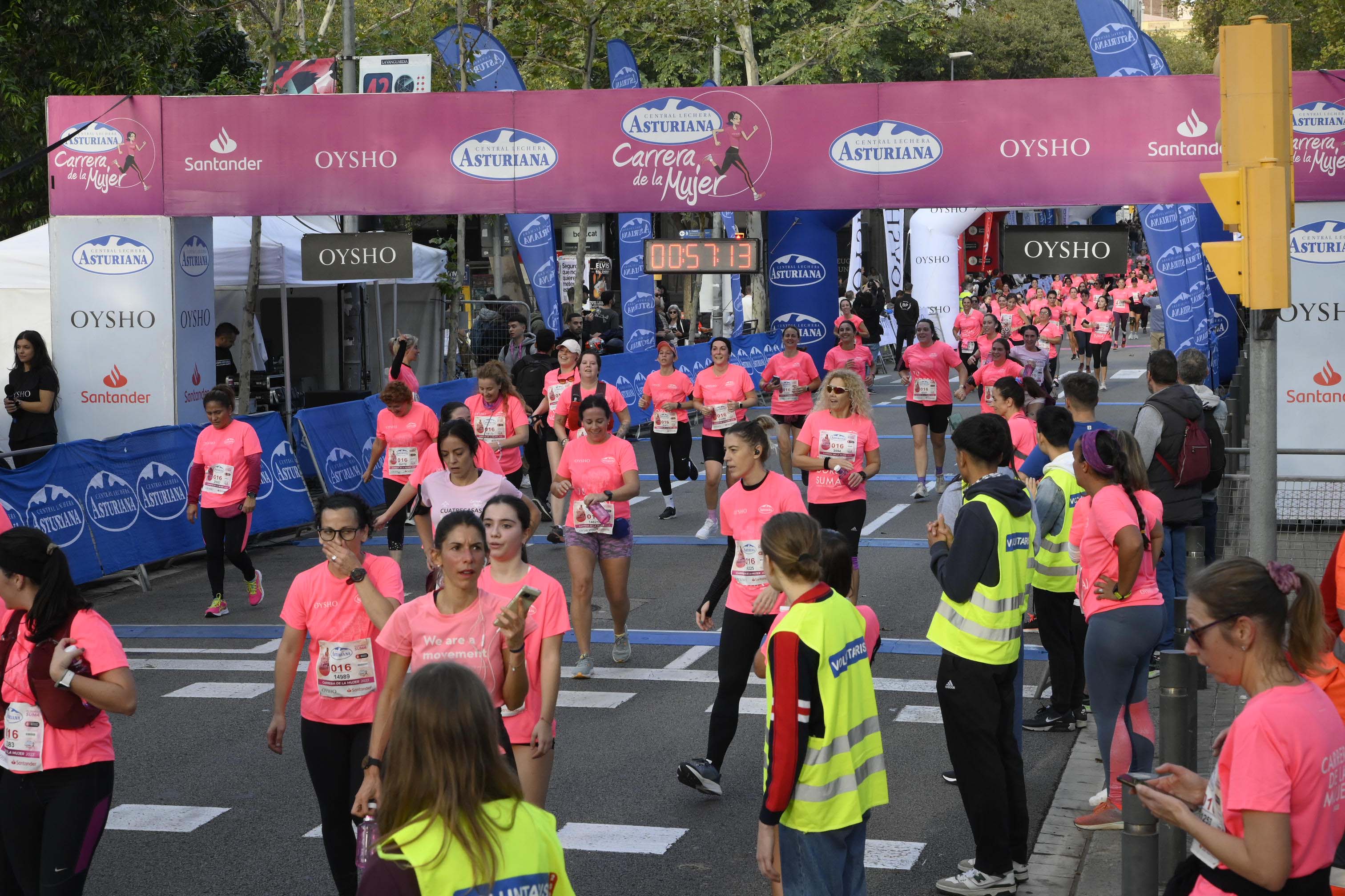 Las mejores fotos de la Carrera de la Mujer de Barcelona 2023. 4793
