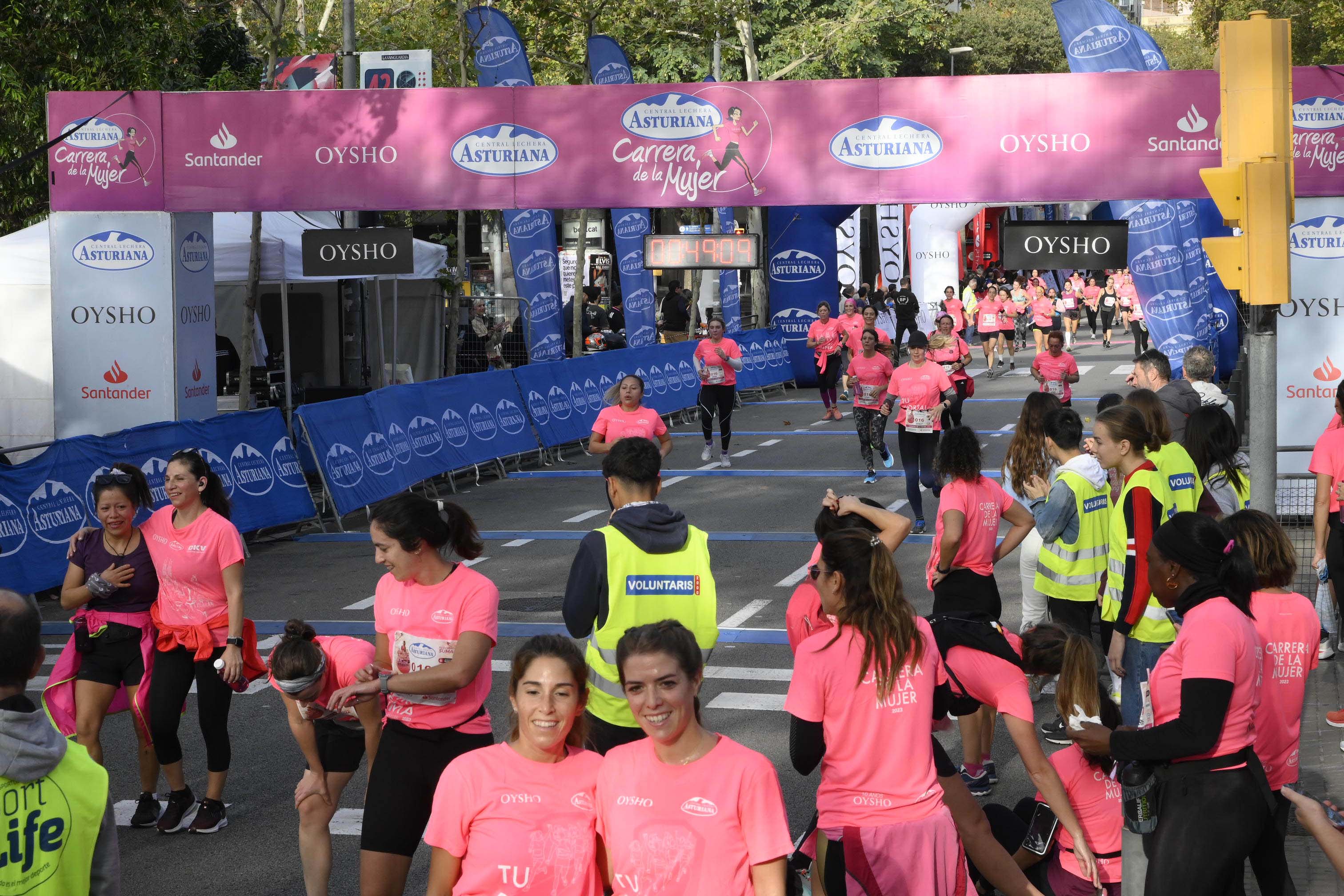 Las mejores fotos de la Carrera de la Mujer de Barcelona 2023. 4551
