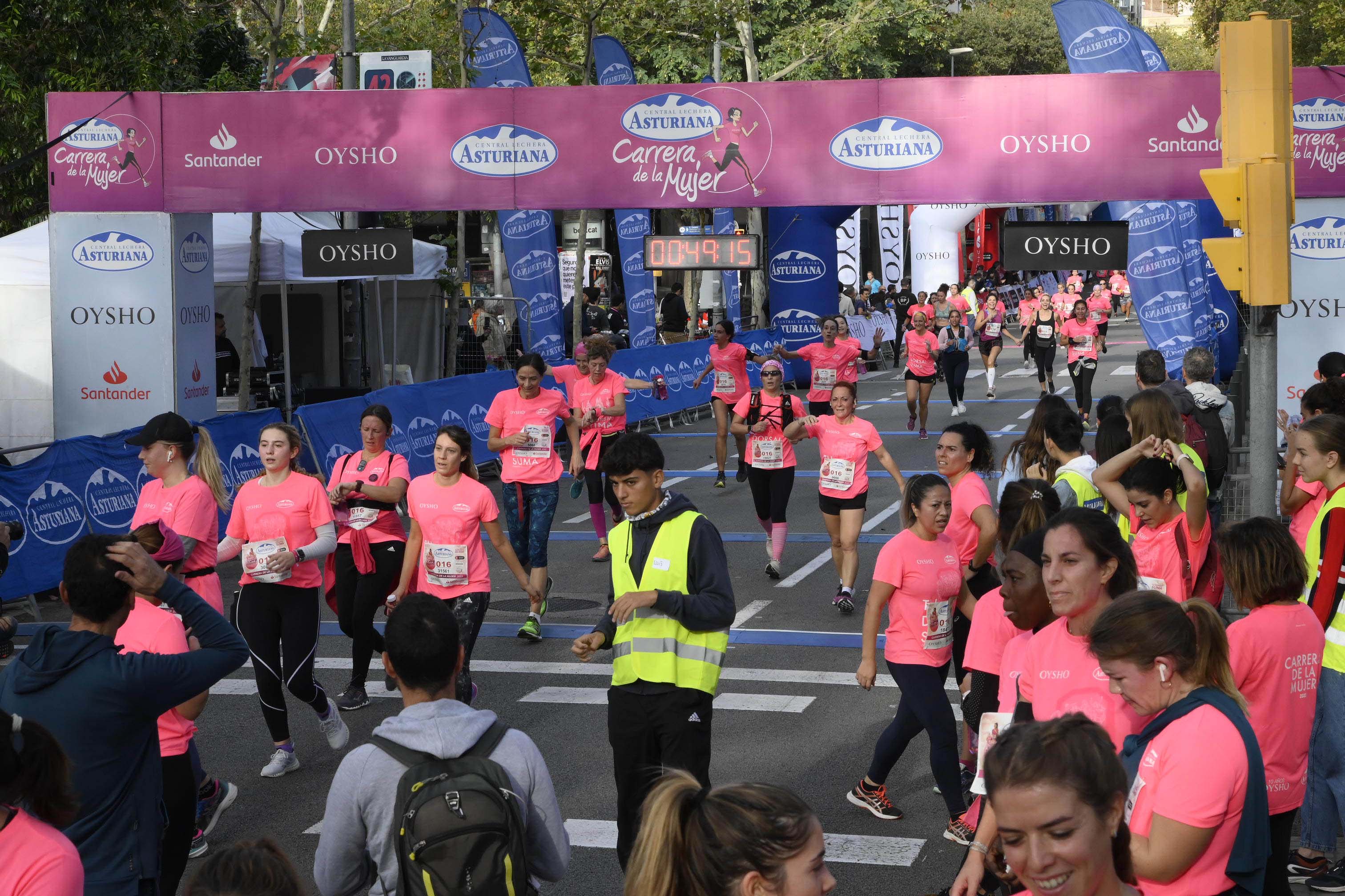 Las mejores fotos de la Carrera de la Mujer de Barcelona 2023. 4554