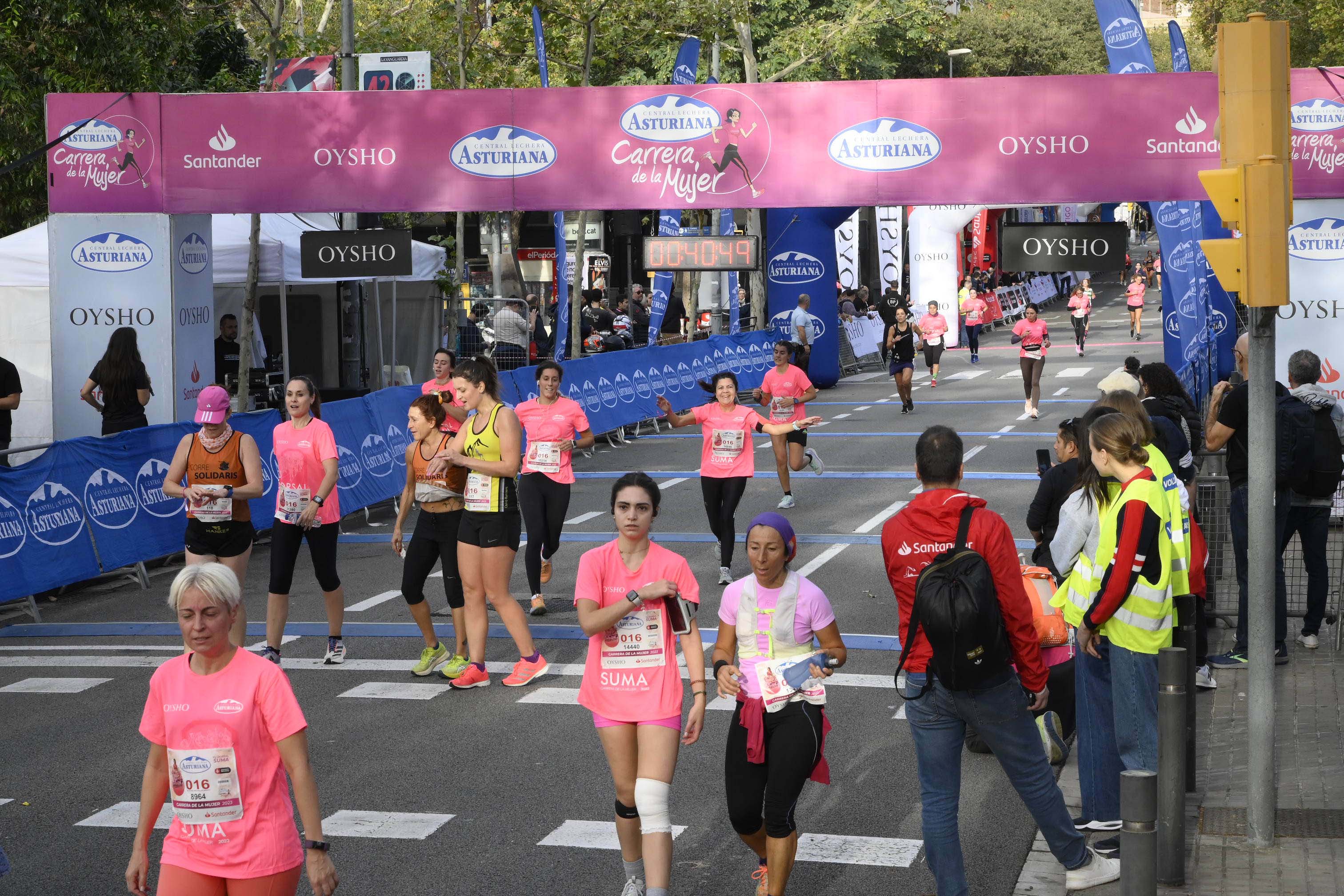 Las mejores fotos de la Carrera de la Mujer de Barcelona 2023. 4306