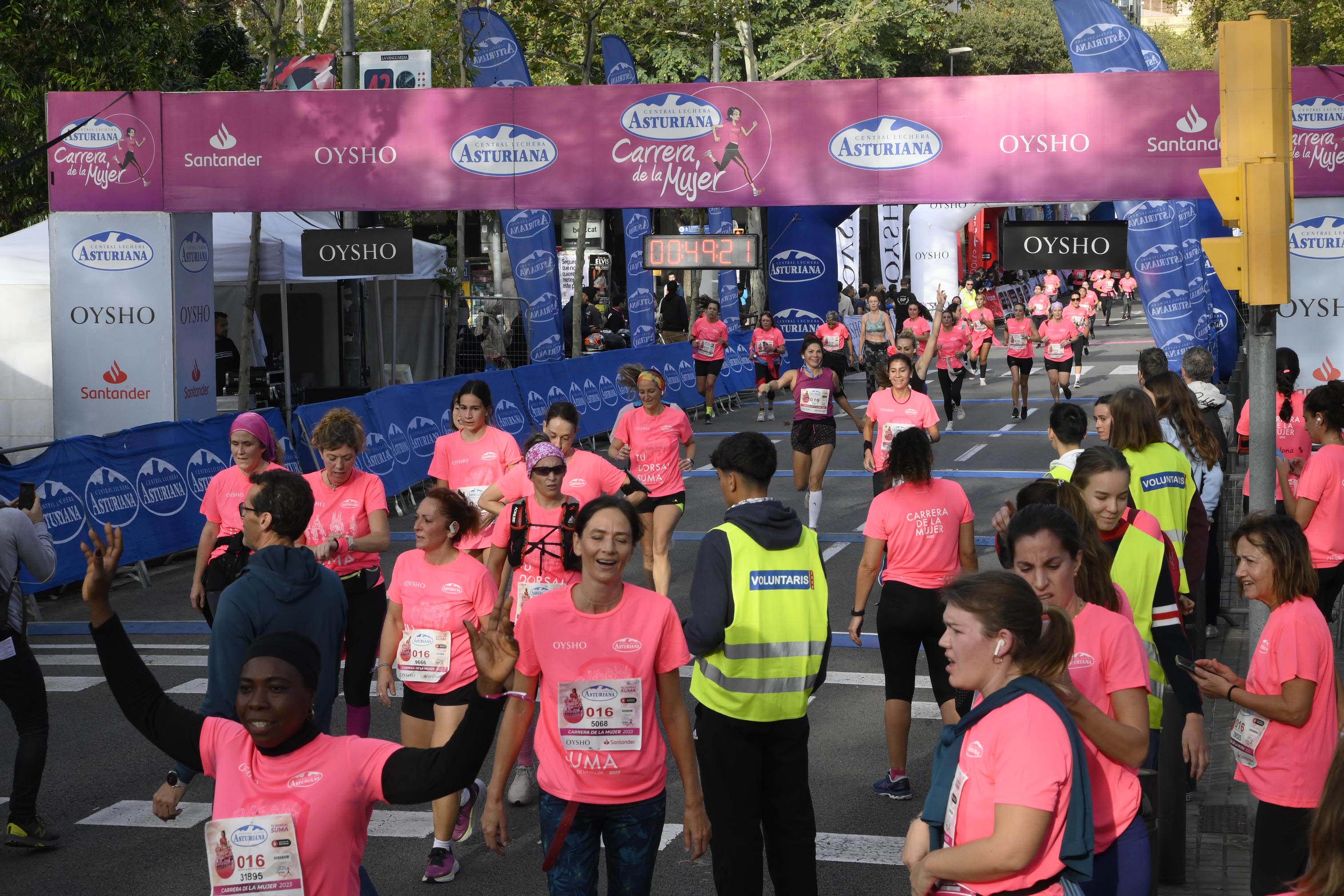 Las mejores fotos de la Carrera de la Mujer de Barcelona 2023. 4557