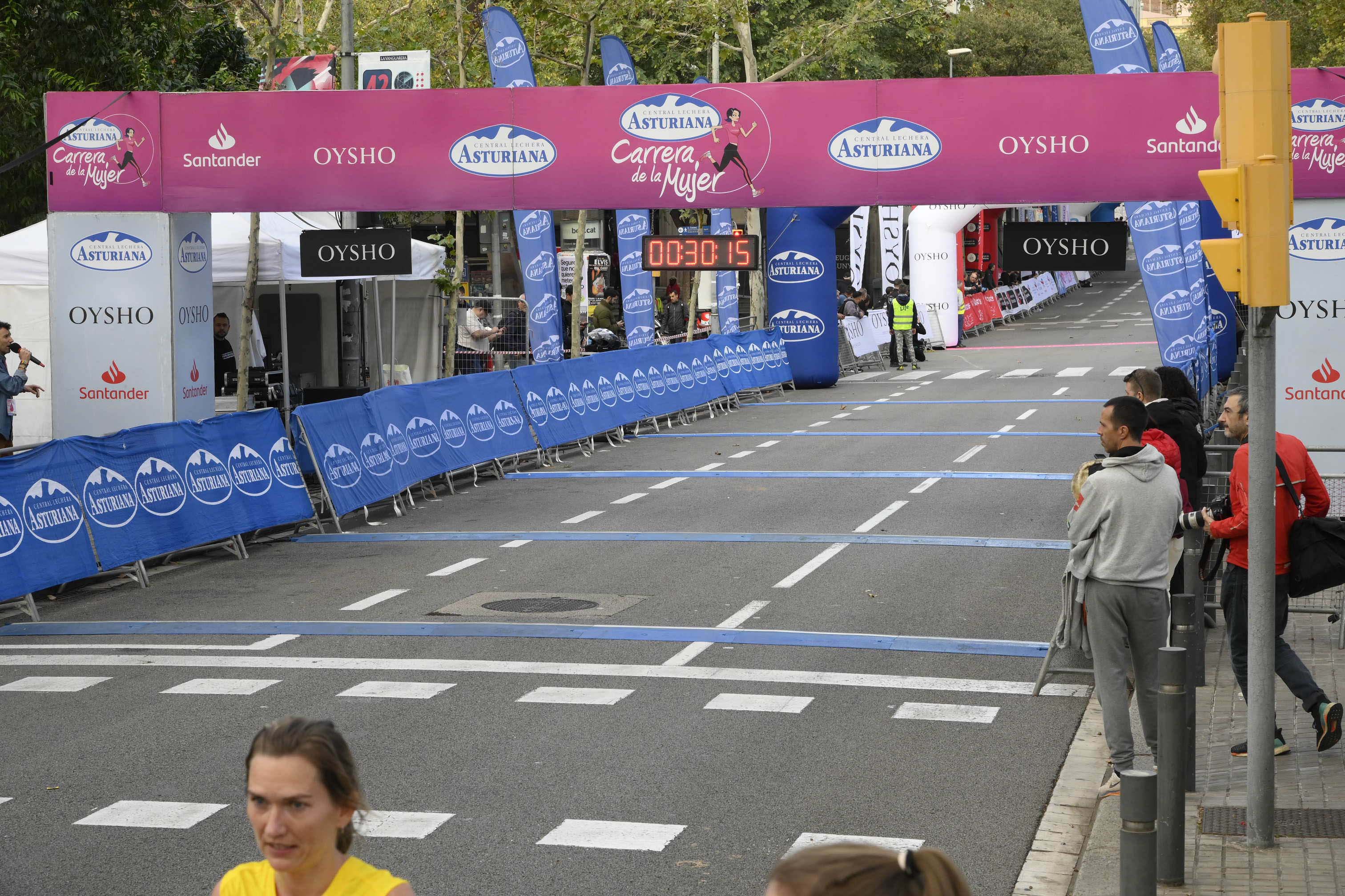 Las mejores fotos de la Carrera de la Mujer de Barcelona 2023. 3996