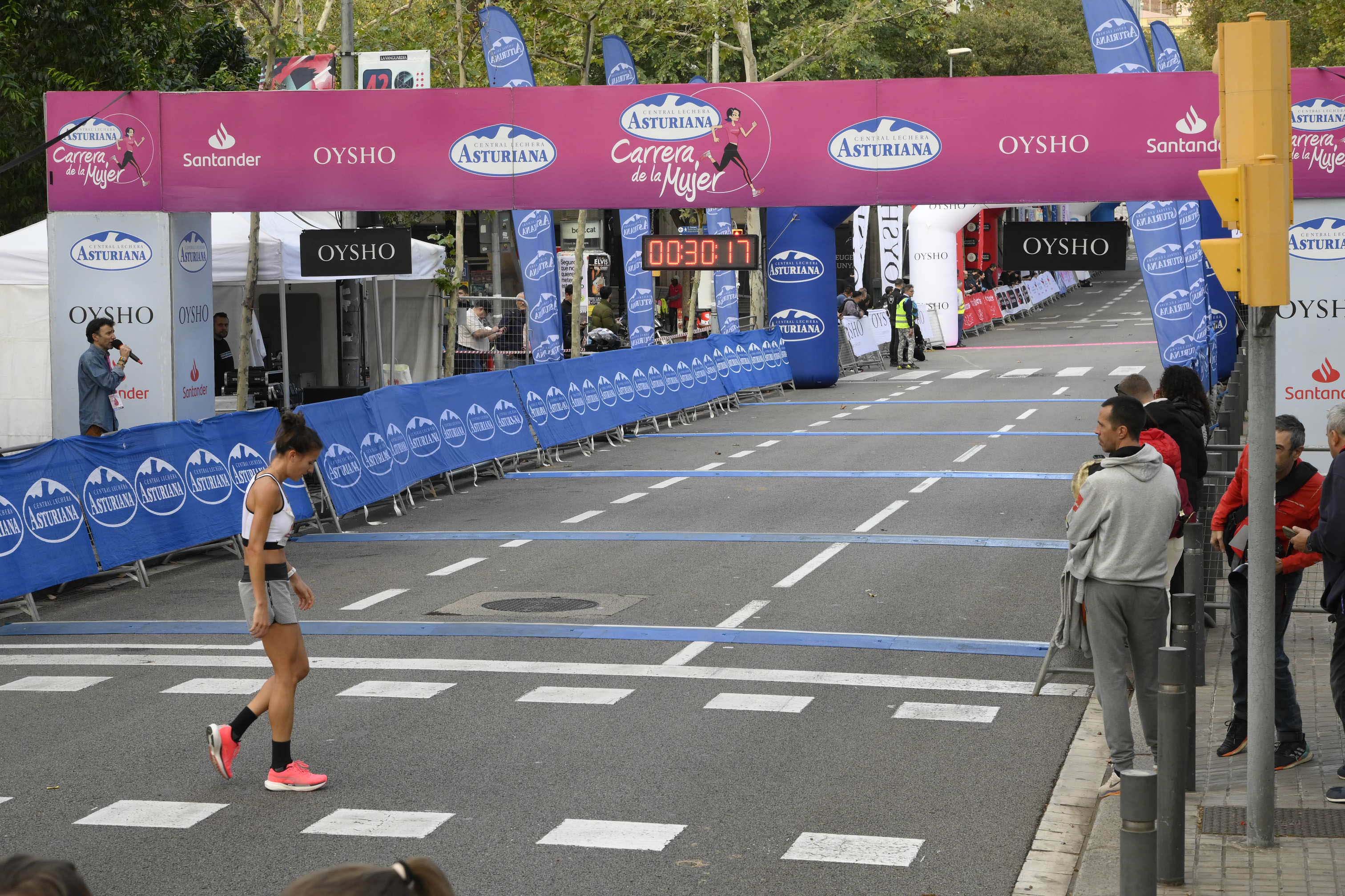 Las mejores fotos de la Carrera de la Mujer de Barcelona 2023. 3997