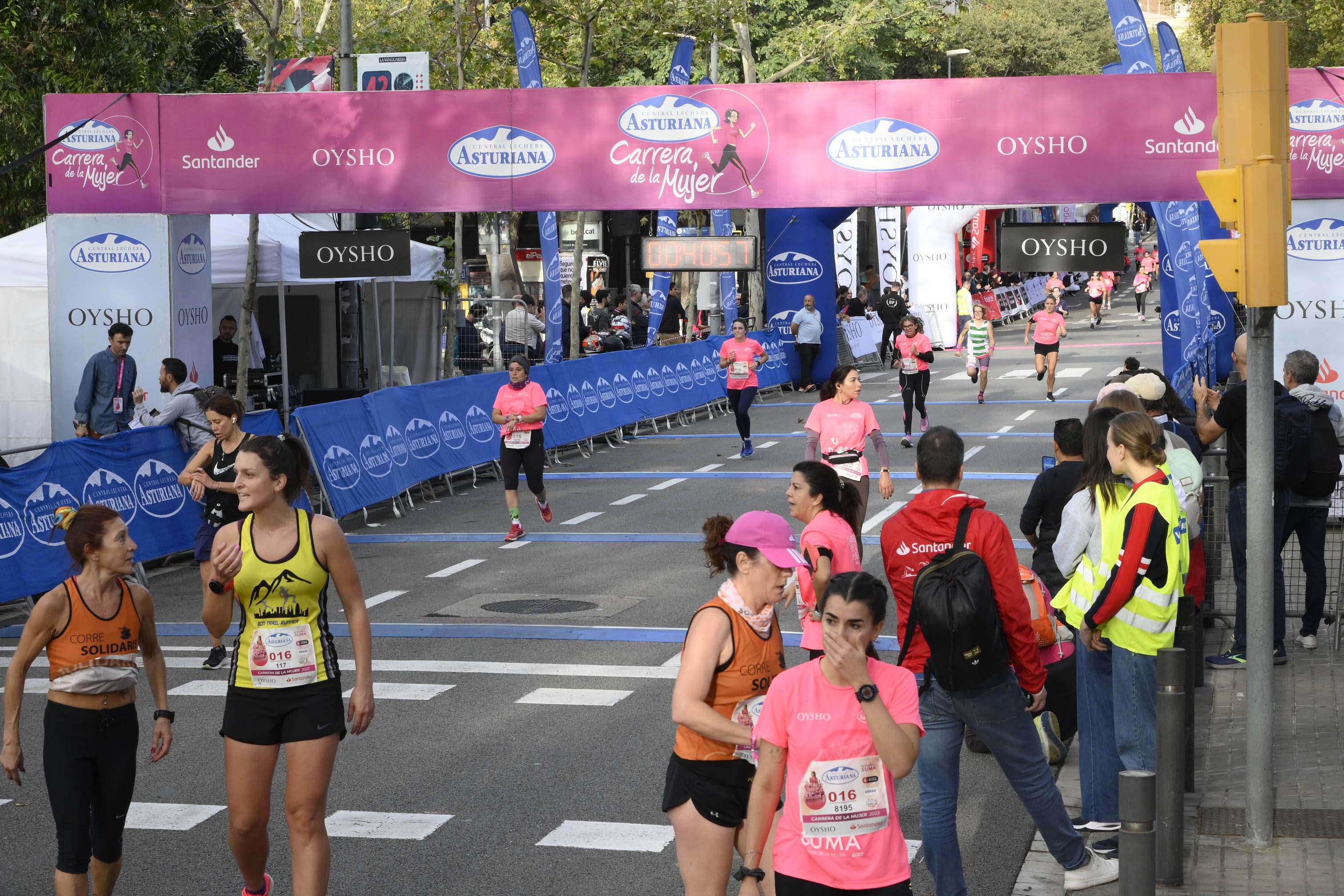 Las mejores fotos de la Carrera de la Mujer de Barcelona 2023. 4310