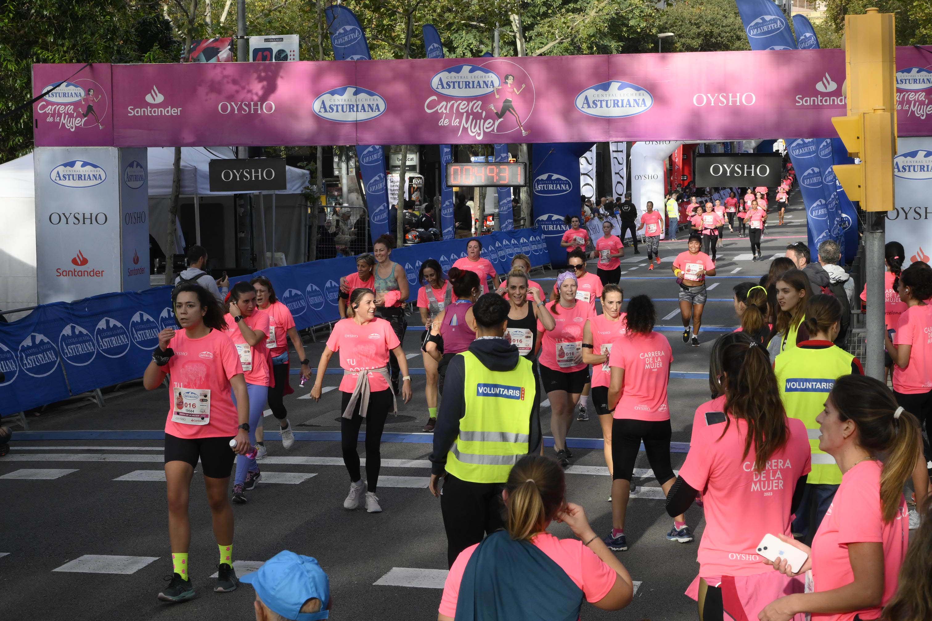 Las mejores fotos de la Carrera de la Mujer de Barcelona 2023. 4562