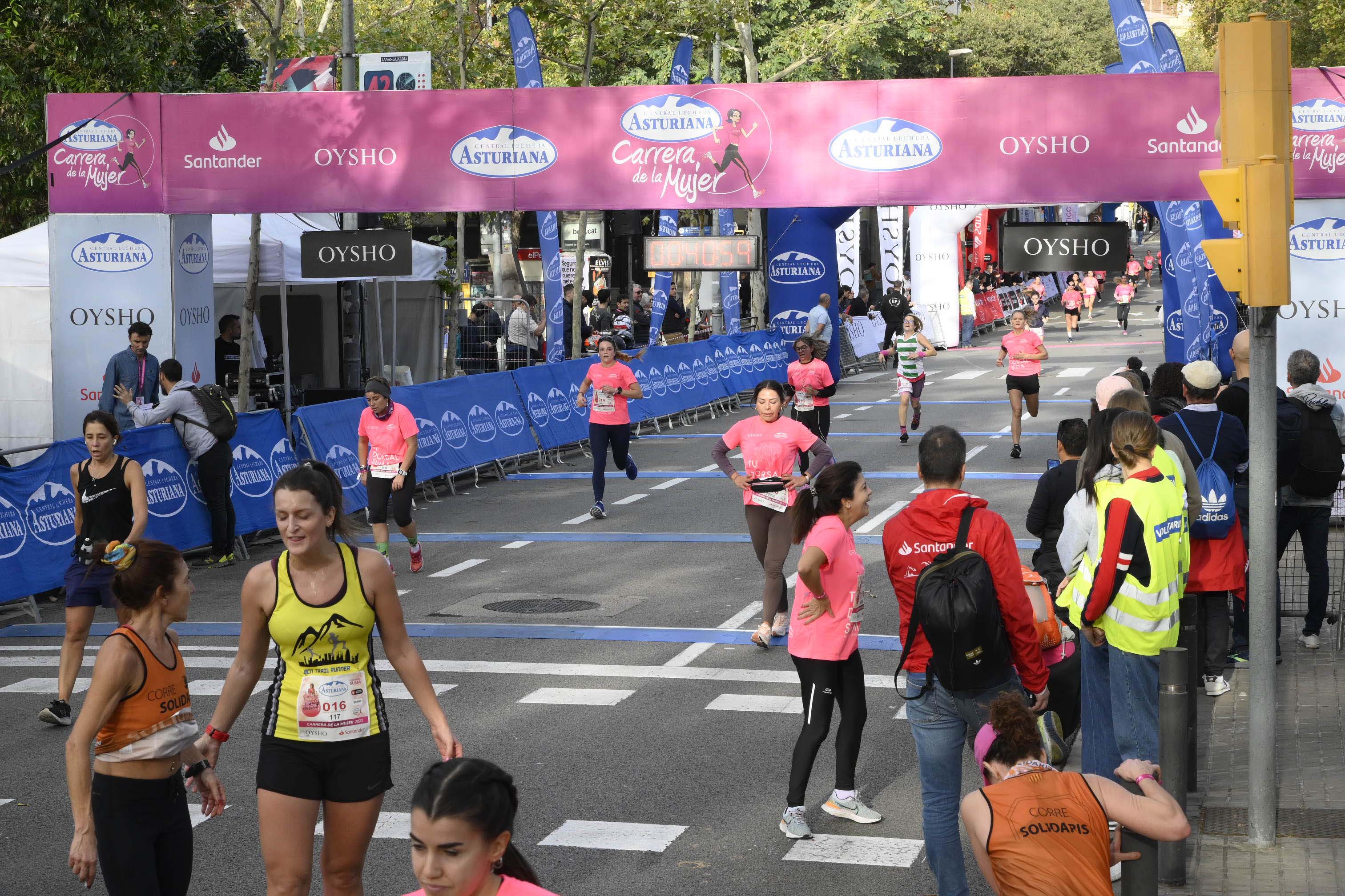 Las mejores fotos de la Carrera de la Mujer de Barcelona 2023. 4311