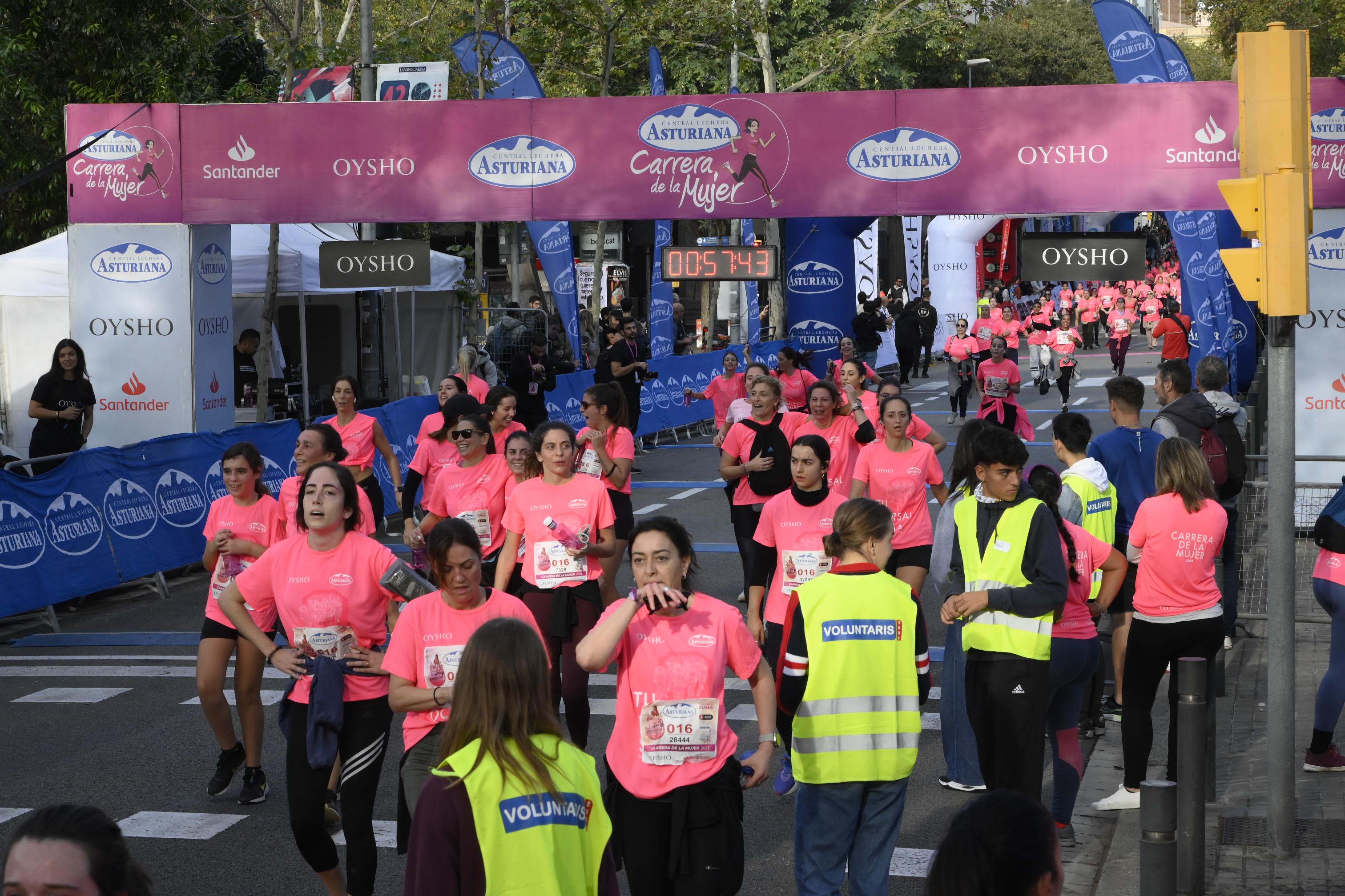 Las mejores fotos de la Carrera de la Mujer de Barcelona 2023. 4808