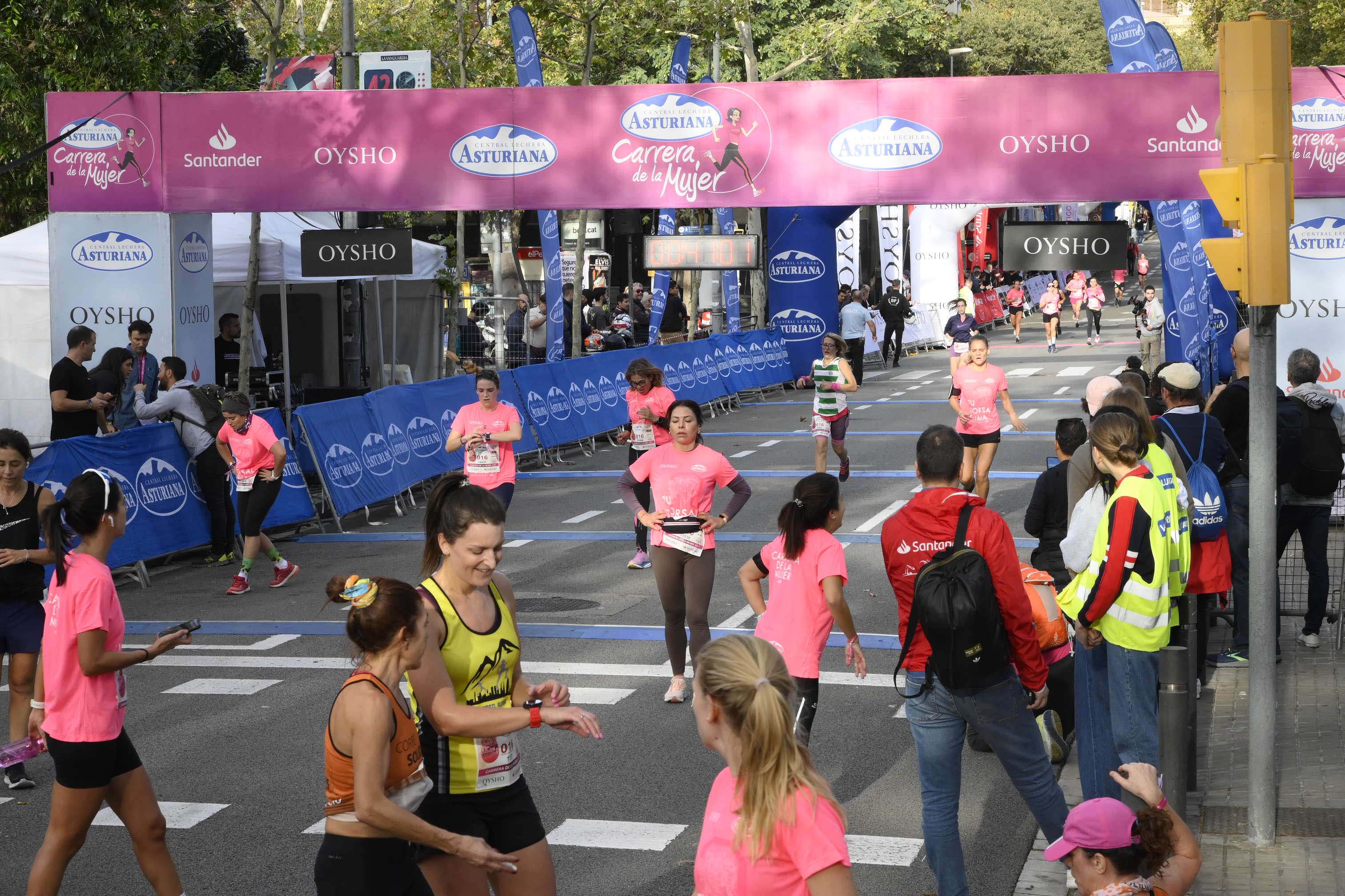 Las mejores fotos de la Carrera de la Mujer de Barcelona 2023. 4312