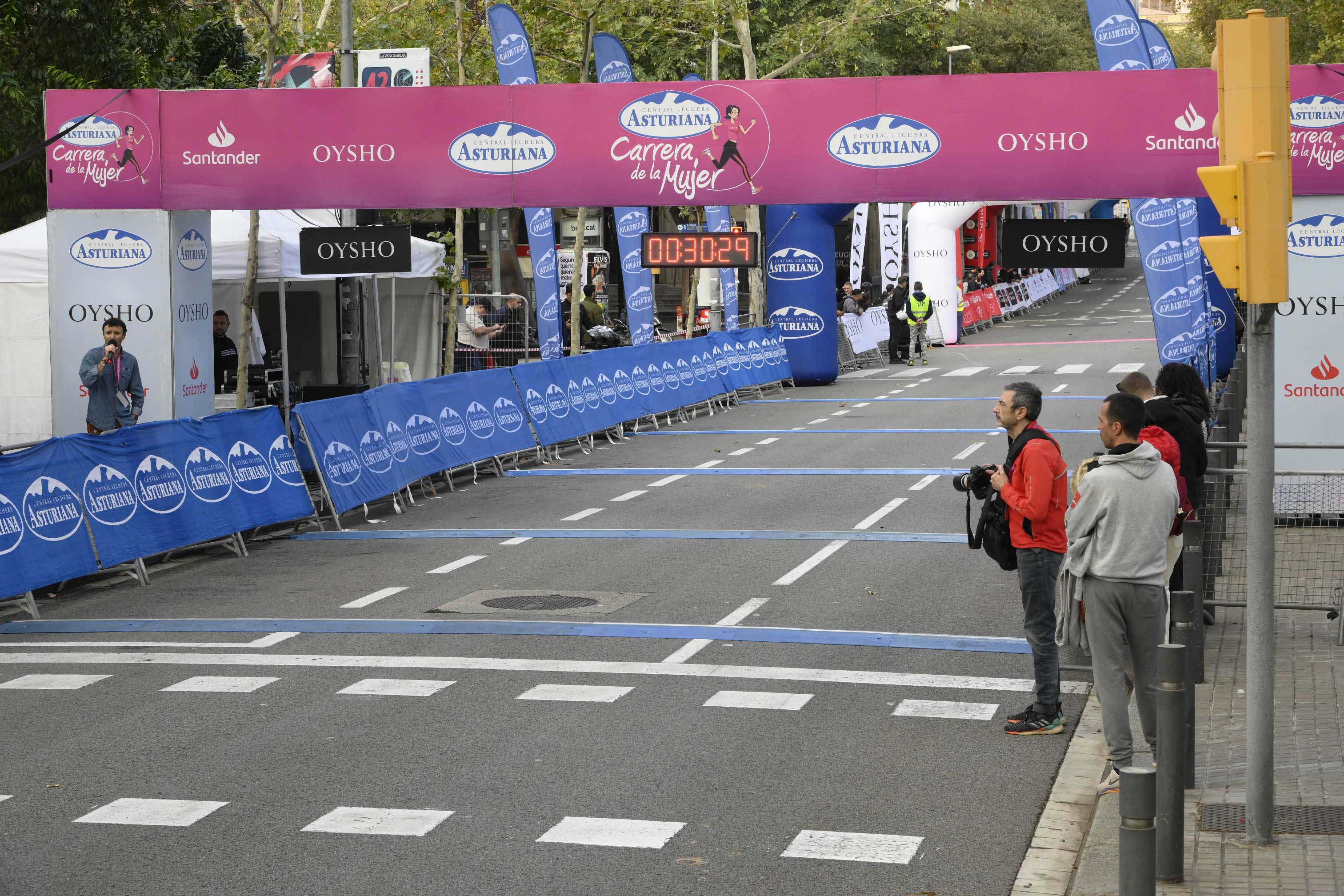 Las mejores fotos de la Carrera de la Mujer de Barcelona 2023. 4003