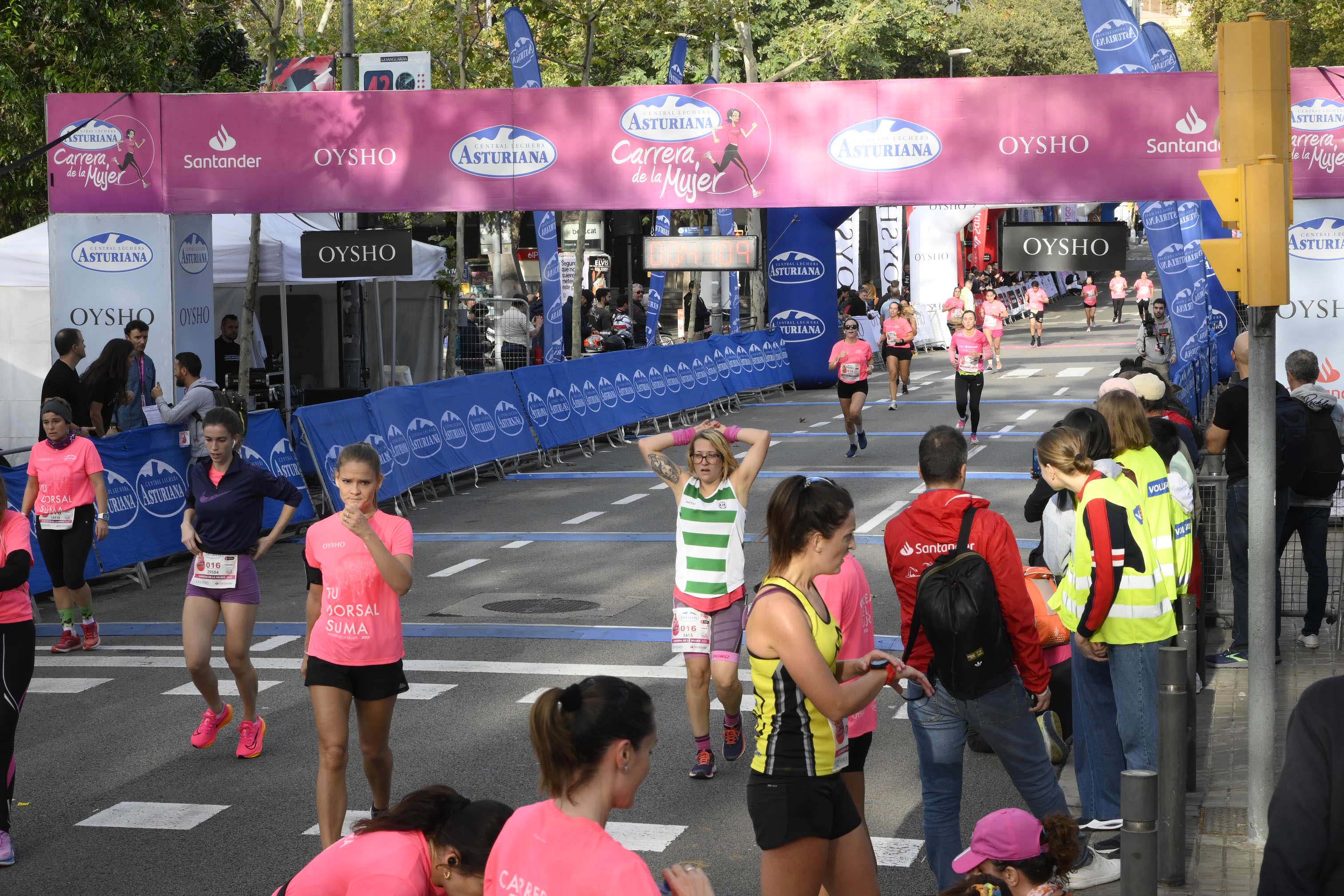 Las mejores fotos de la Carrera de la Mujer de Barcelona 2023. 4316
