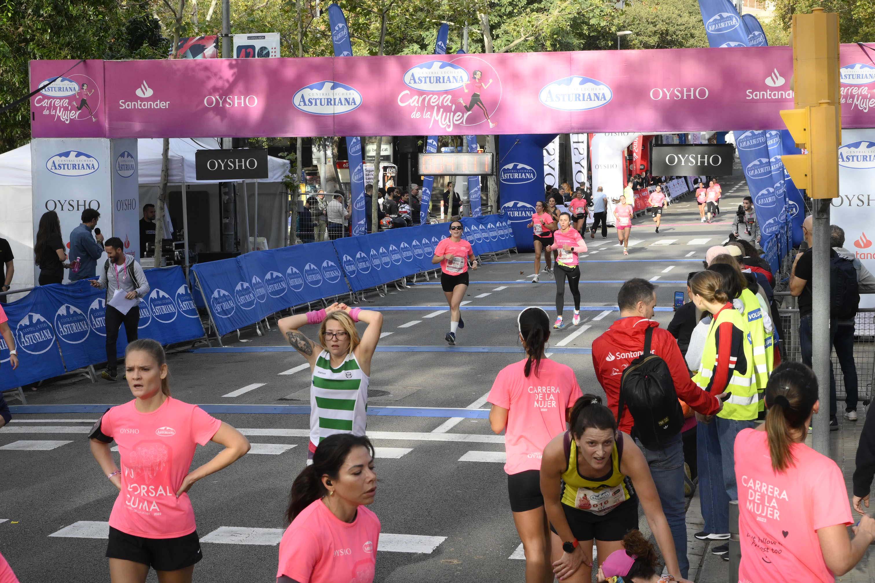 Las mejores fotos de la Carrera de la Mujer de Barcelona 2023. 4317