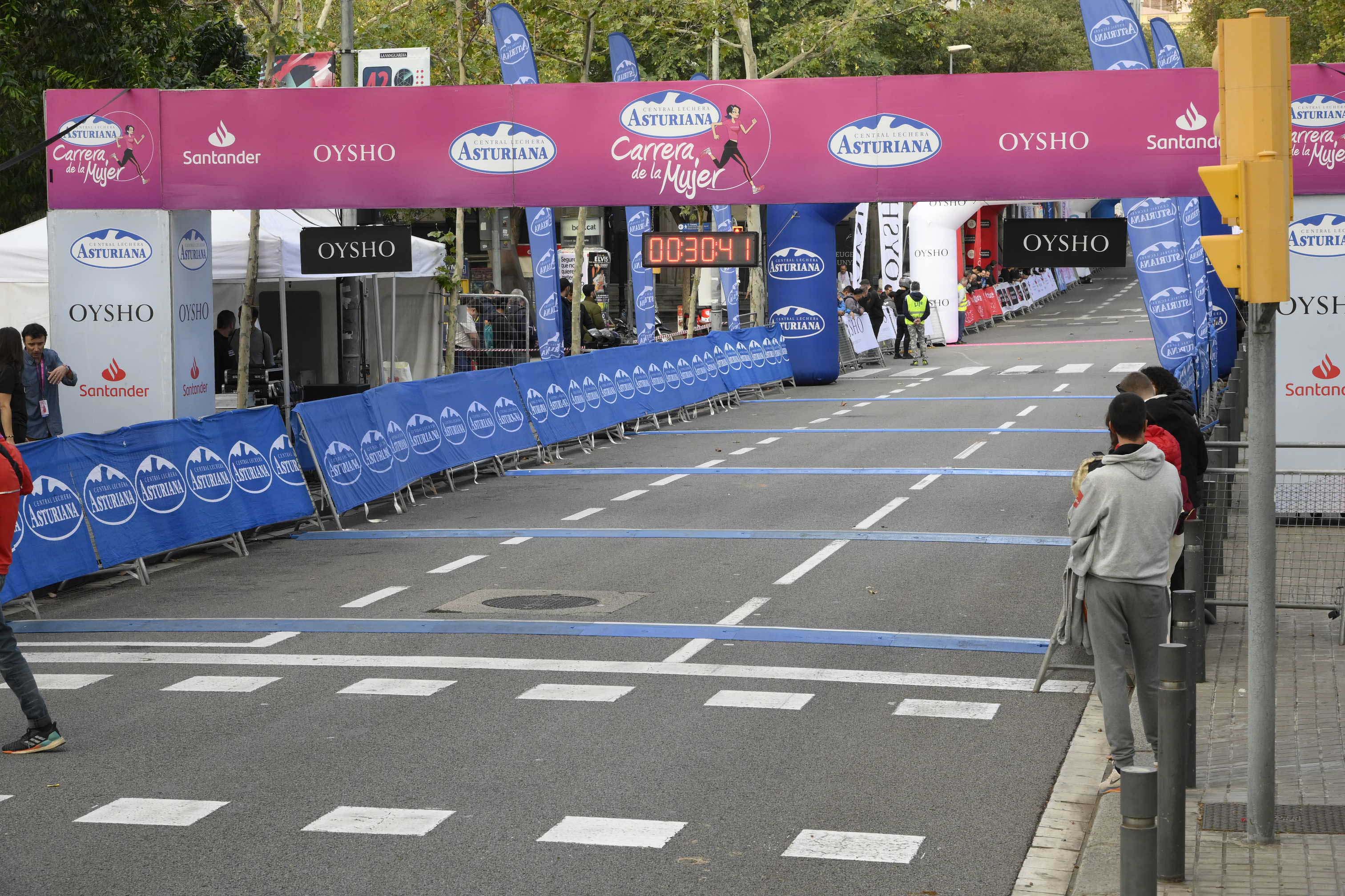 Las mejores fotos de la Carrera de la Mujer de Barcelona 2023. 4009