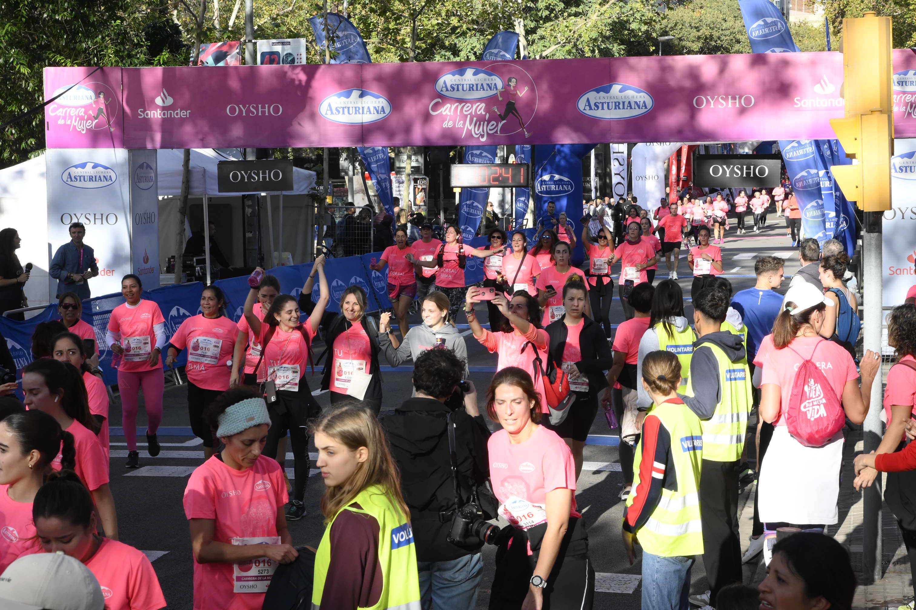 Las mejores fotos de la Carrera de la Mujer de Barcelona 2023. 4957