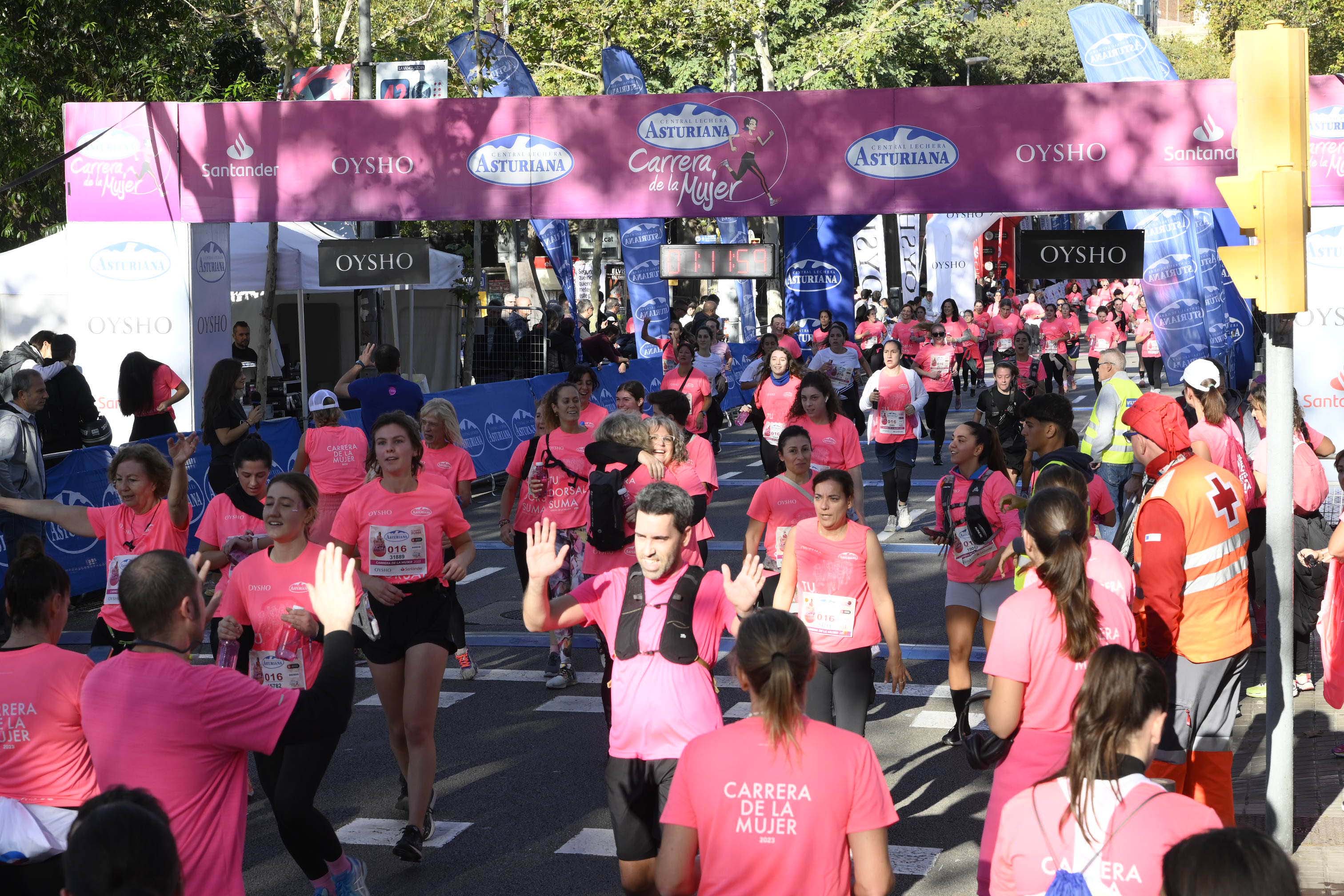 Las mejores fotos de la Carrera de la Mujer de Barcelona 2023. 5205